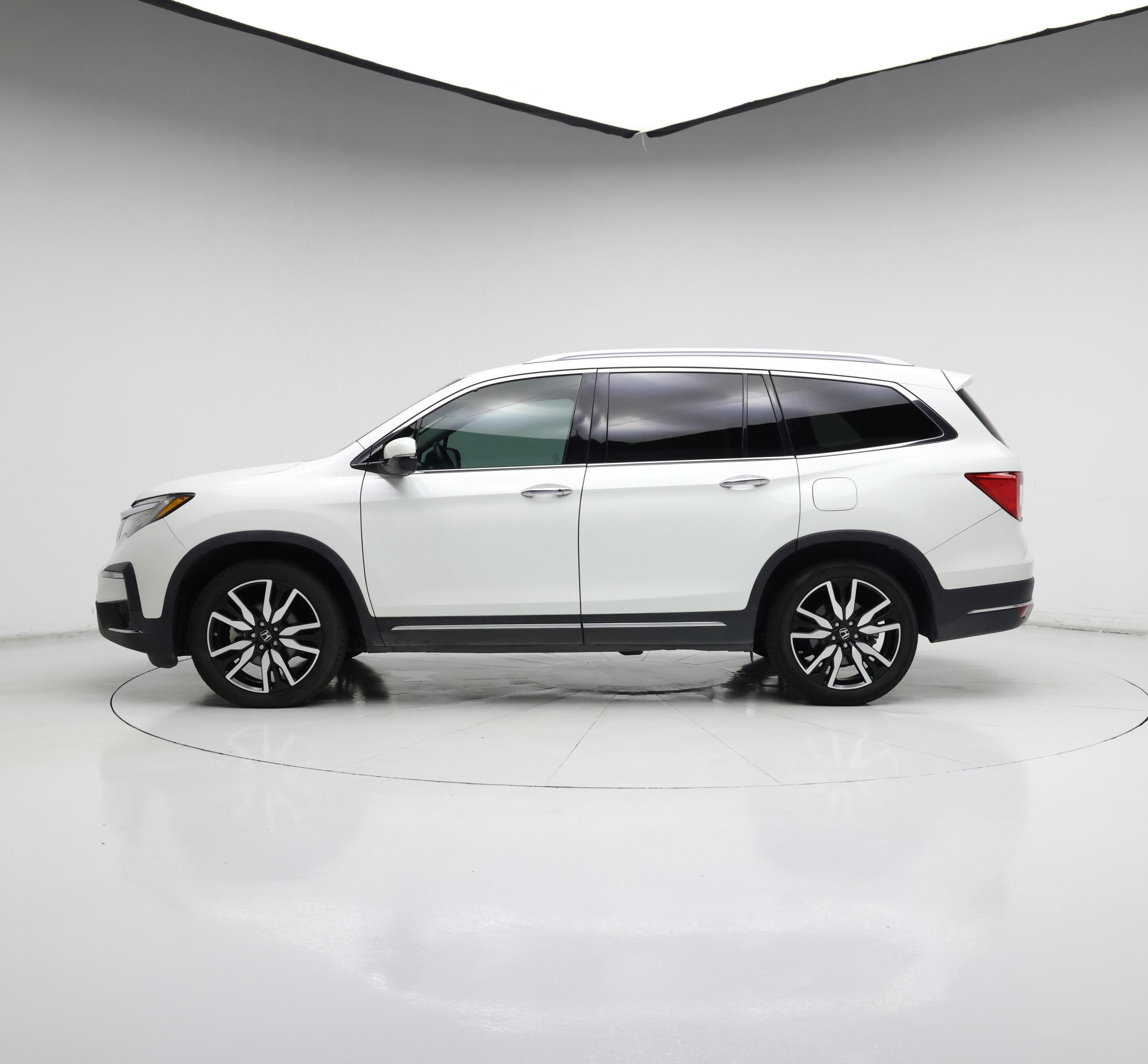 Thumbnail: 2020 Honda Pilot - 3