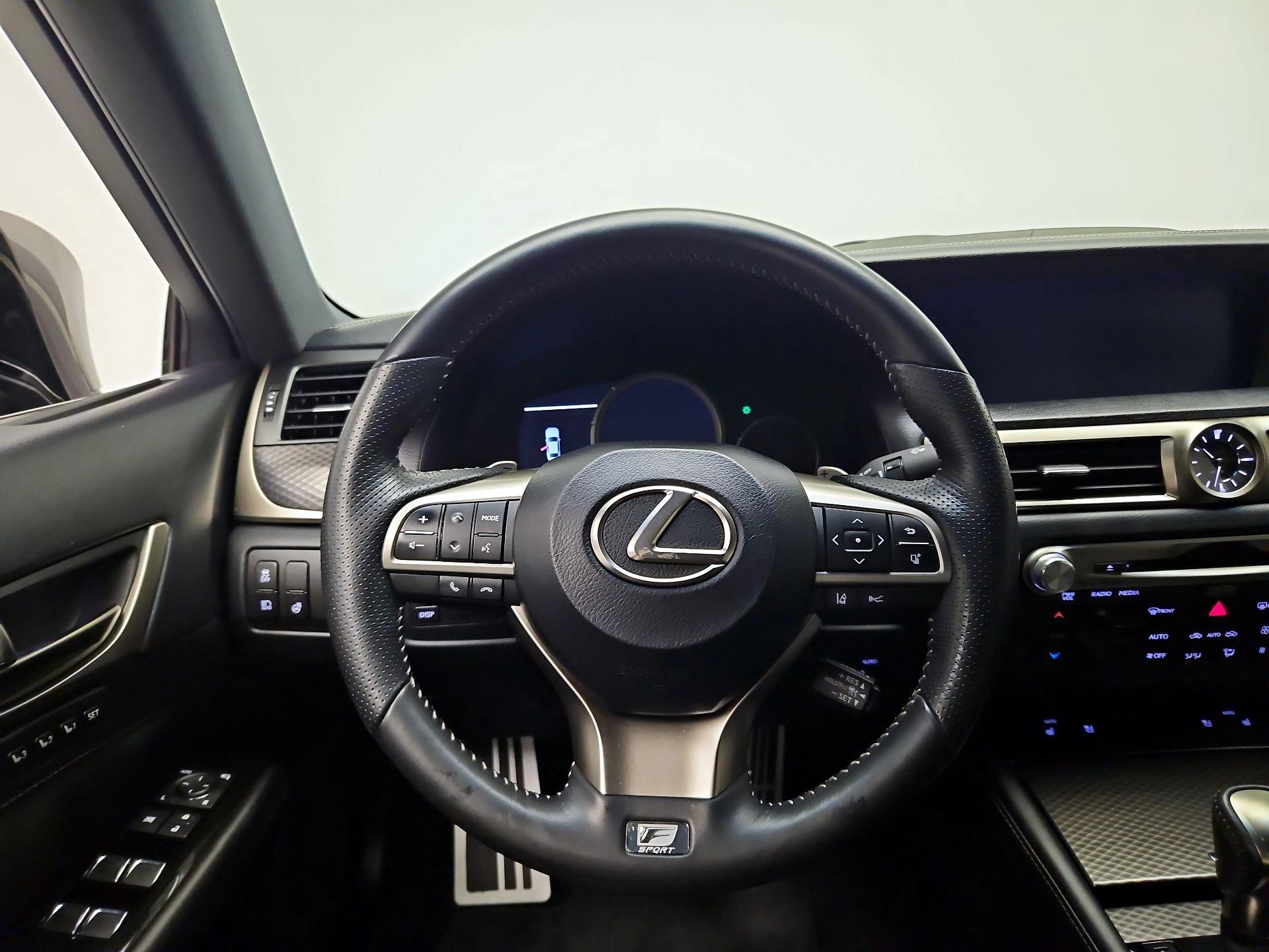 Thumbnail: 2016 Lexus GS - 10