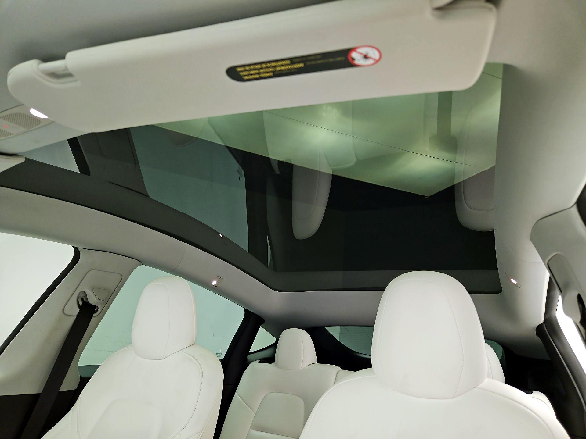 Thumbnail: 2022 Tesla Model Y - 19