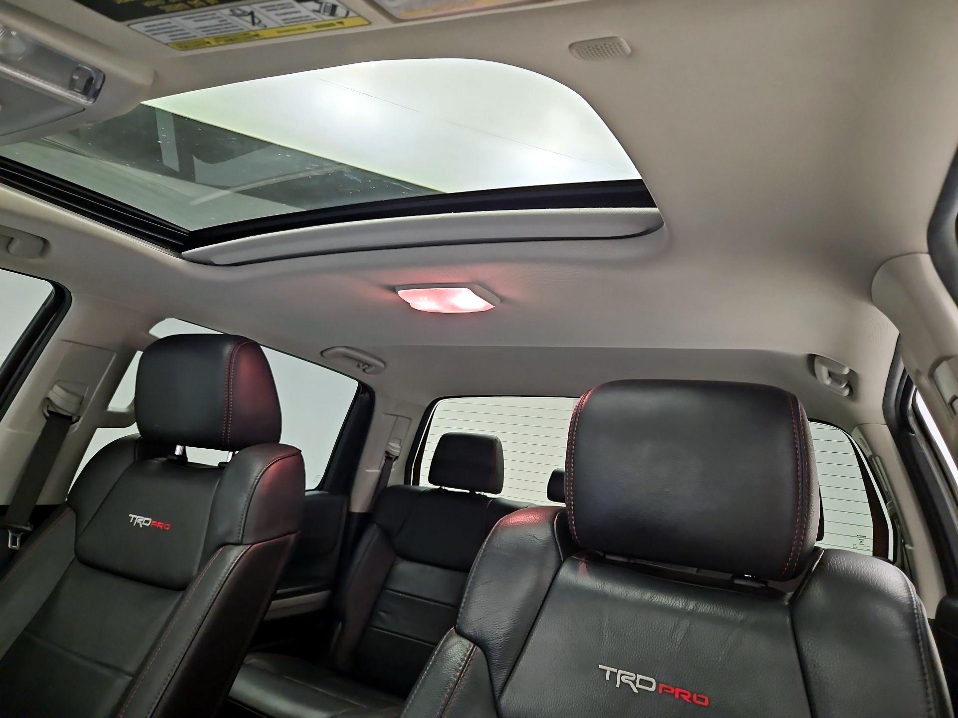 Thumbnail: 2020 Toyota Tundra - 20