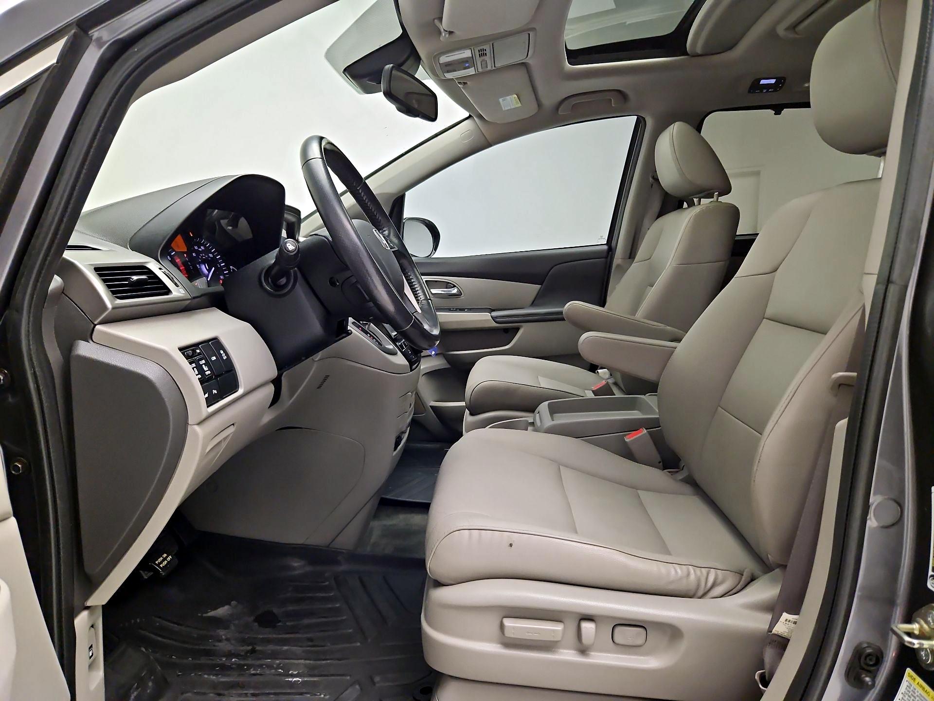 Thumbnail: 2016 Honda Odyssey - 11