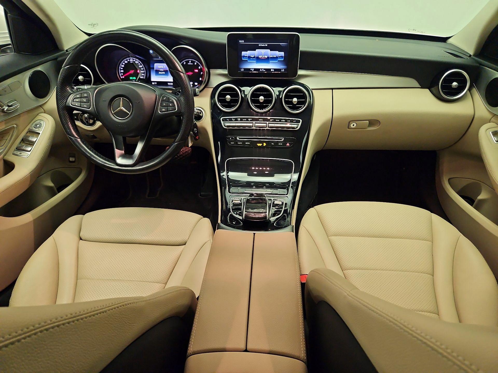 Thumbnail: 2016 Mercedes-Benz C-Class - 9