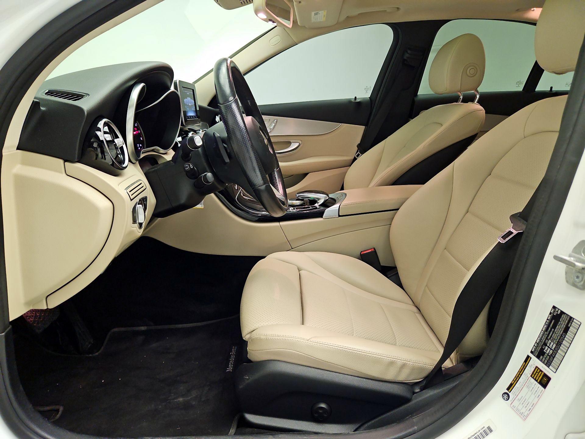 Thumbnail: 2016 Mercedes-Benz C-Class - 11