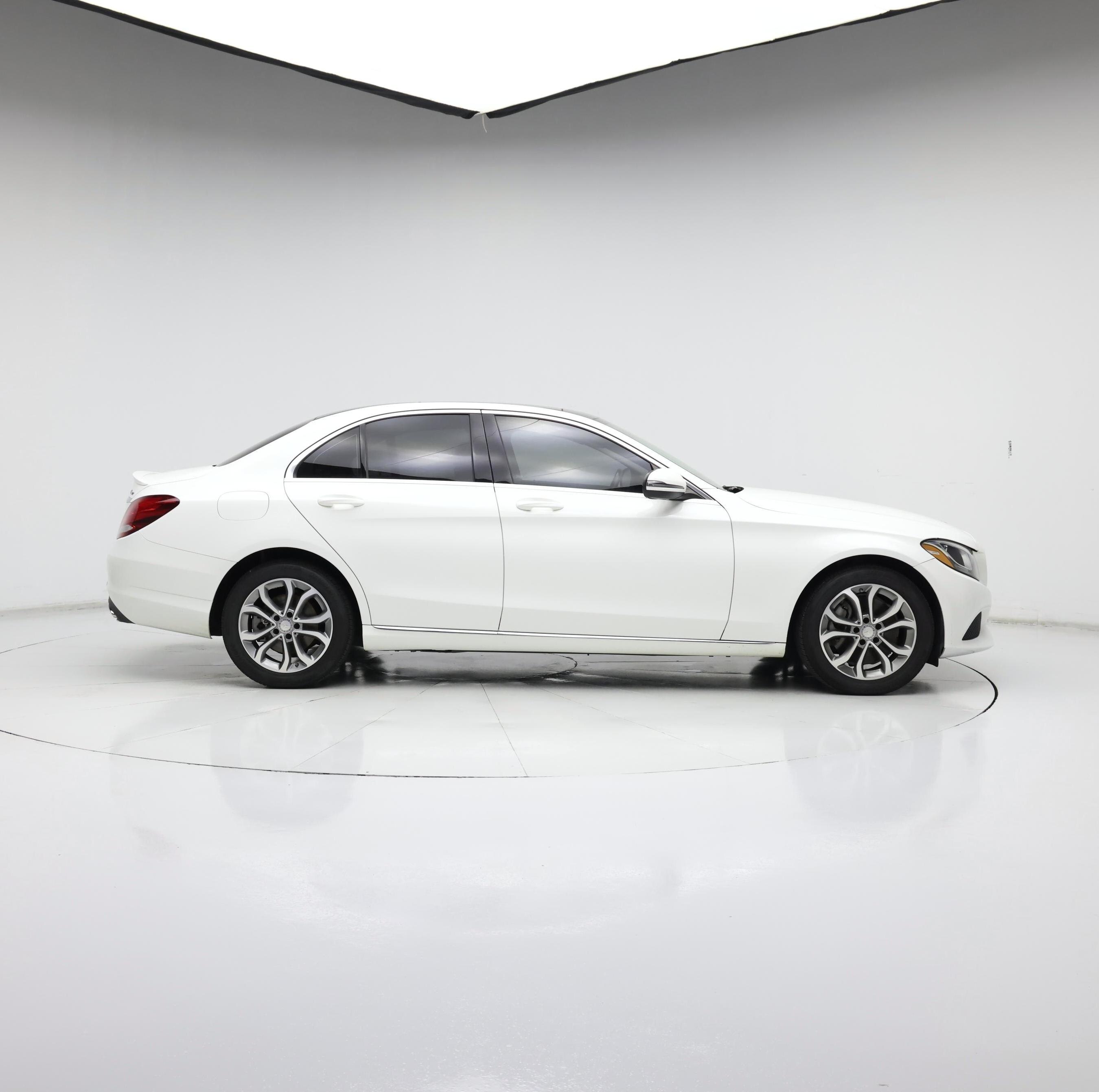 Thumbnail: 2016 Mercedes-Benz C-Class - 7