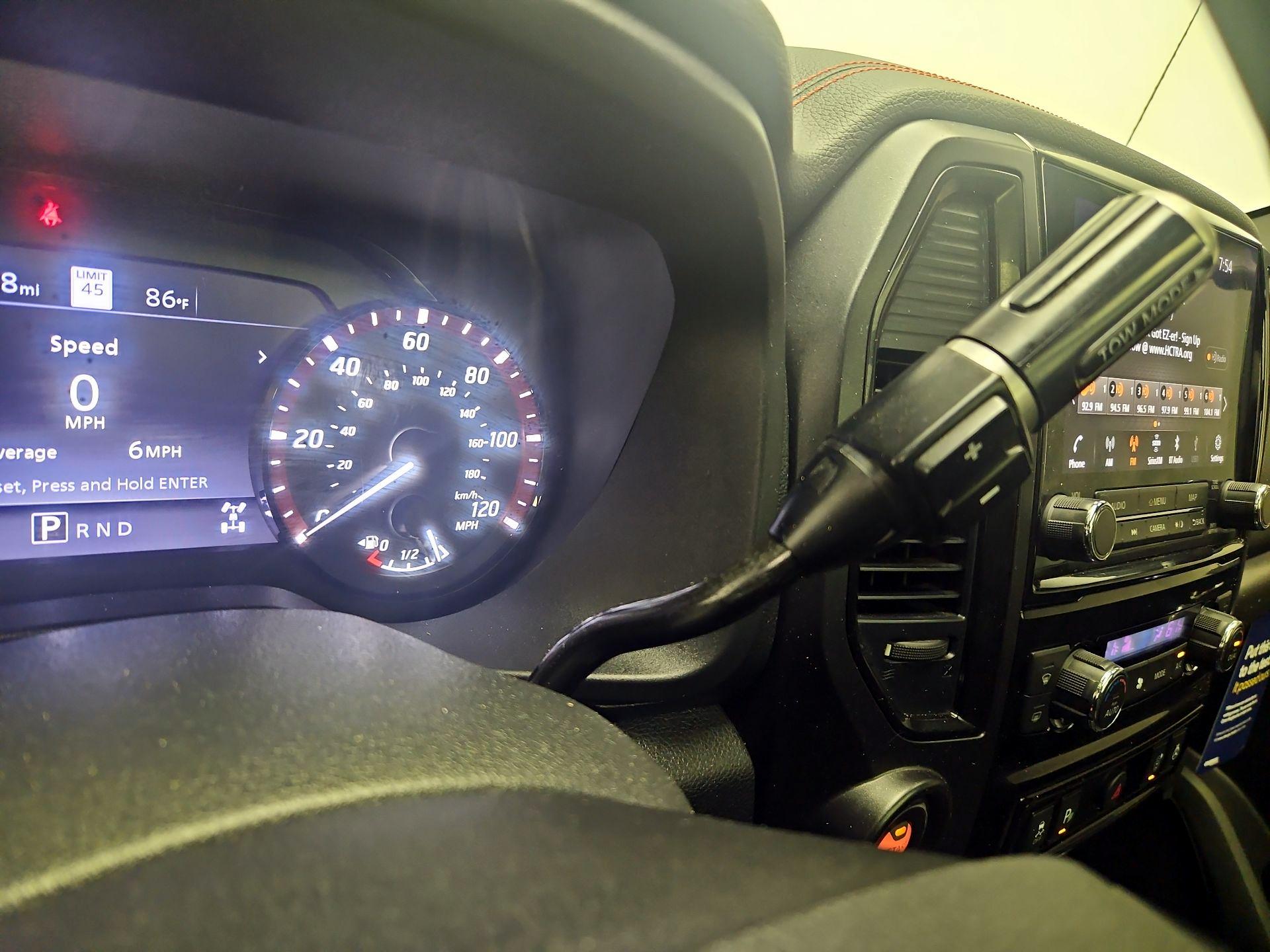 Thumbnail: 2021 Nissan Titan - 18