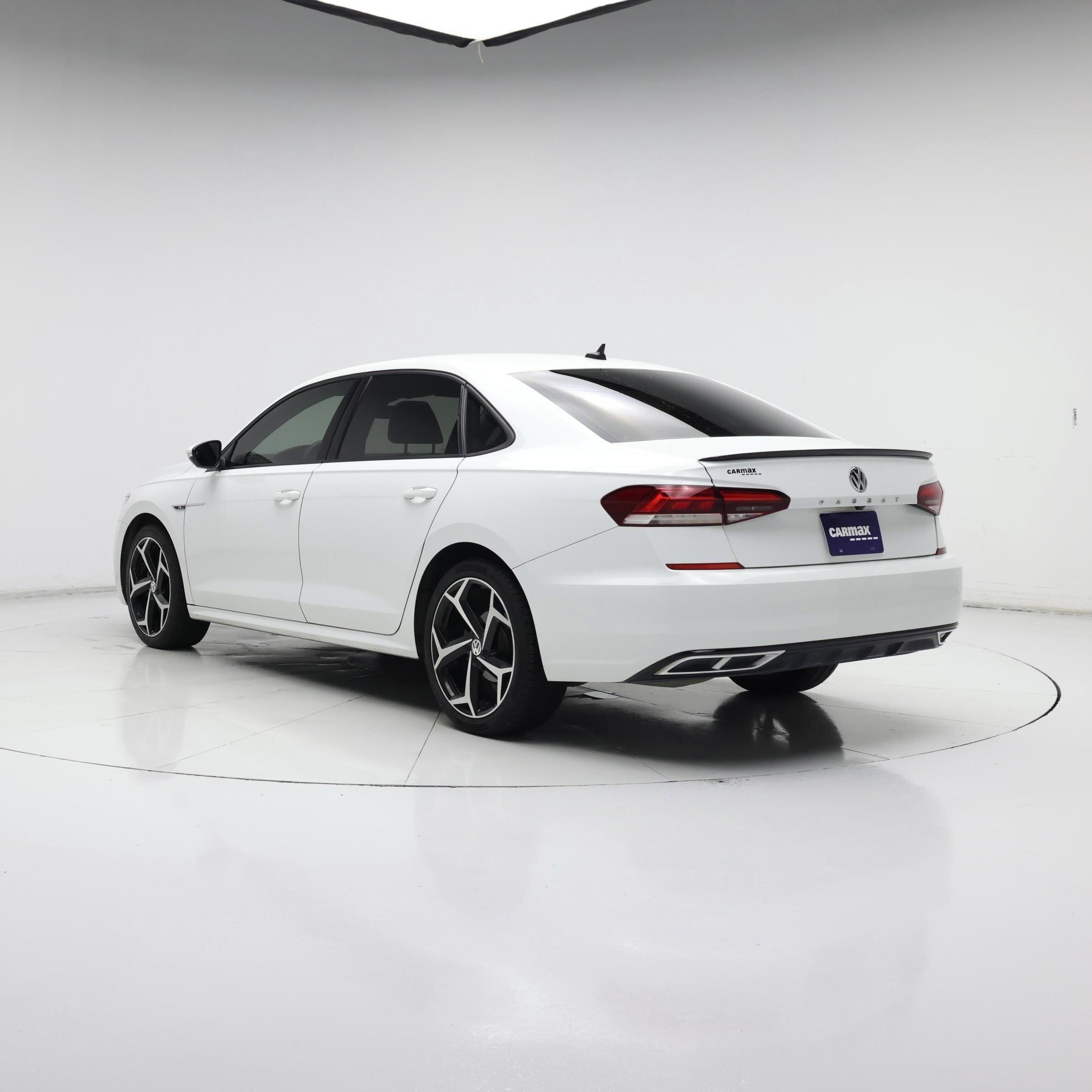 Thumbnail: 2020 Volkswagen Passat - 2