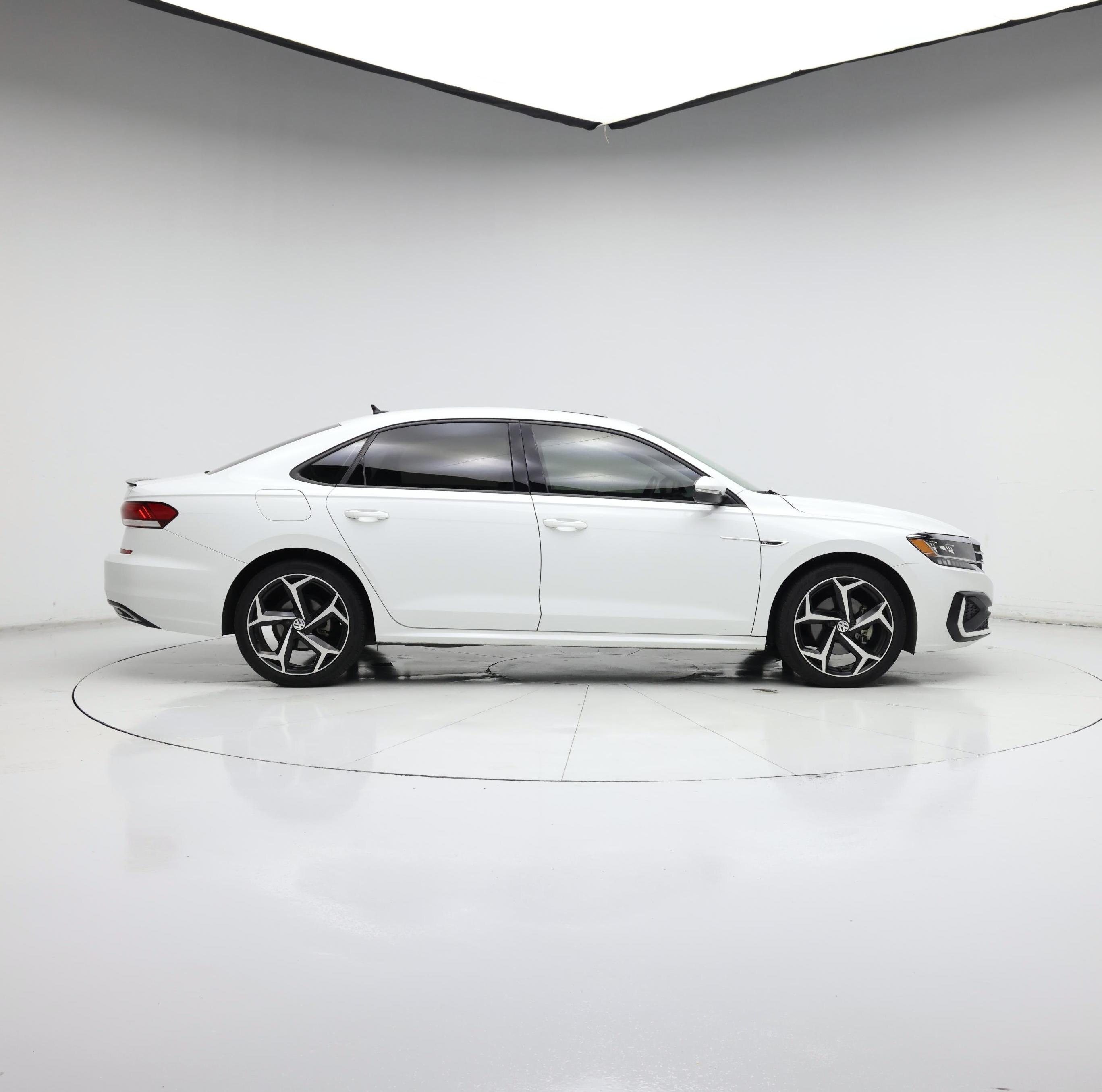 Thumbnail: 2020 Volkswagen Passat - 7