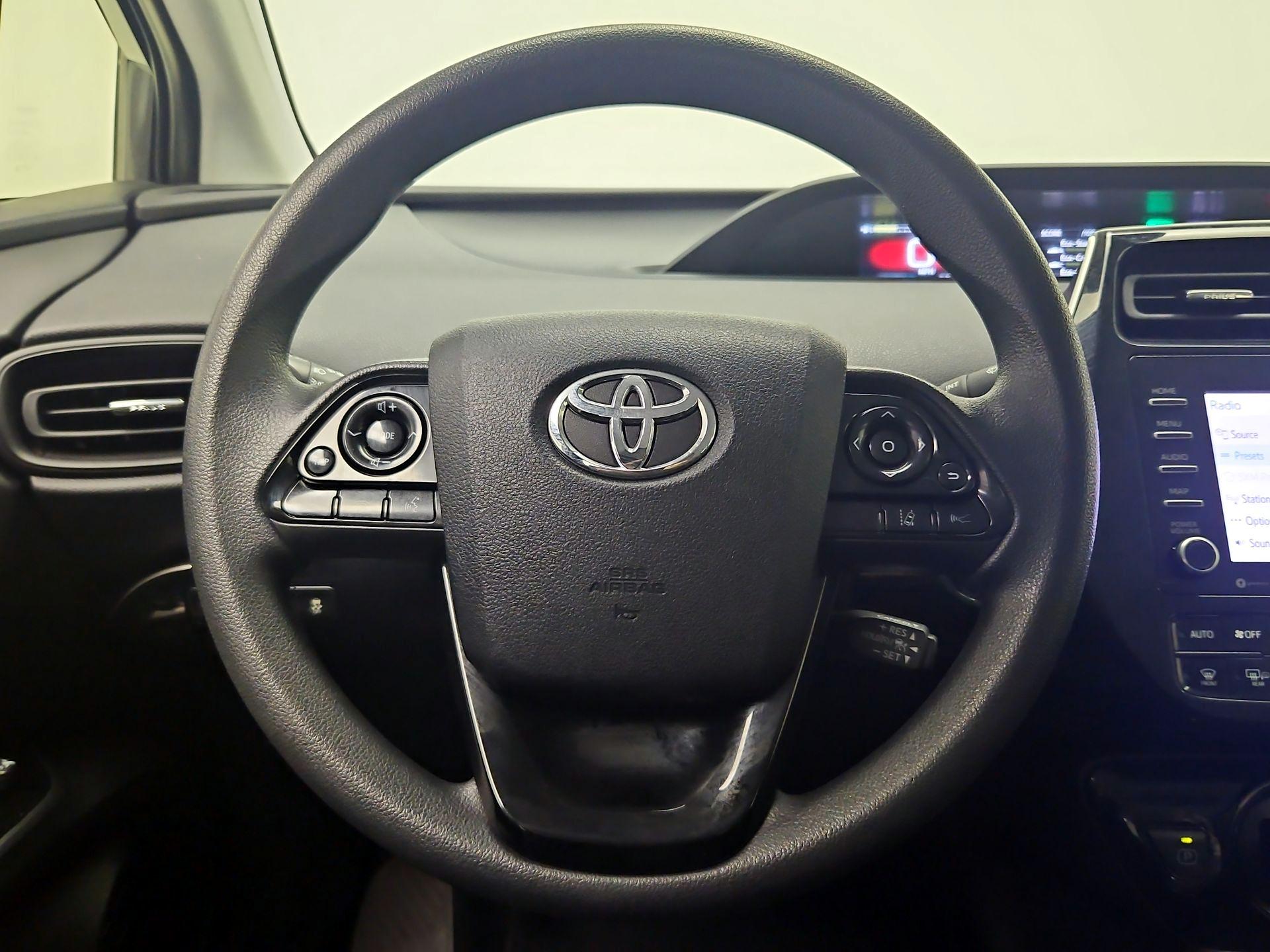 Thumbnail: 2022 Toyota Prius - 10