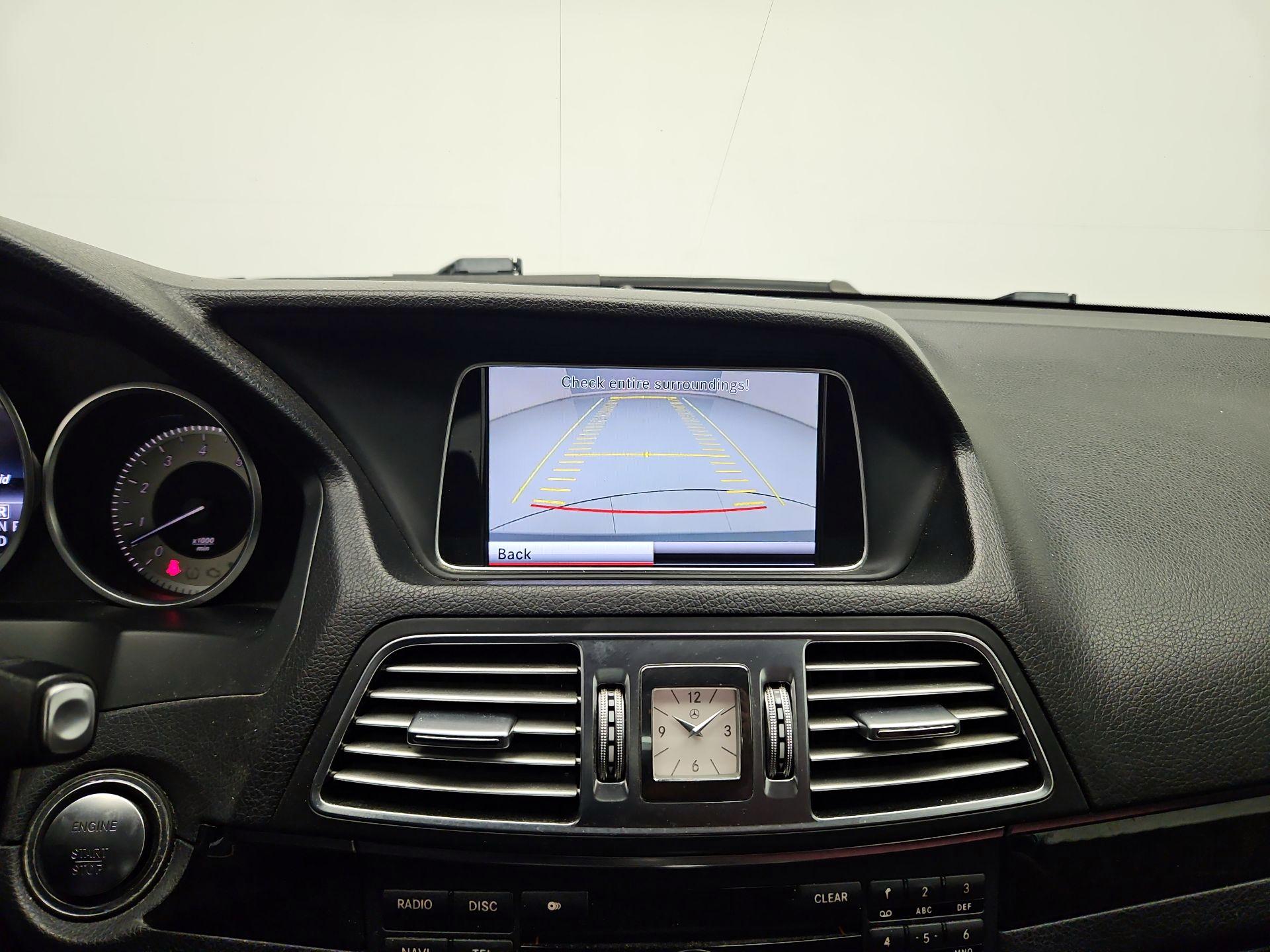 Thumbnail: 2014 Mercedes-Benz E-Class - 13