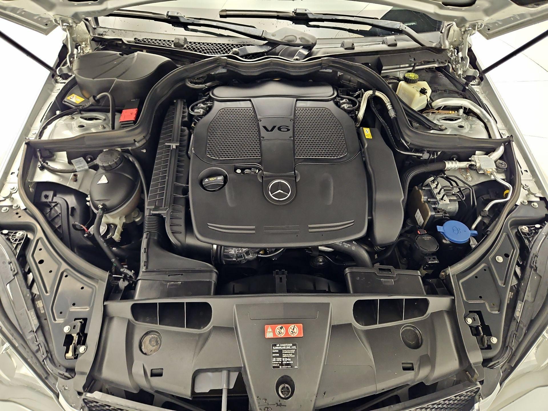 Thumbnail: 2014 Mercedes-Benz E-Class - 18
