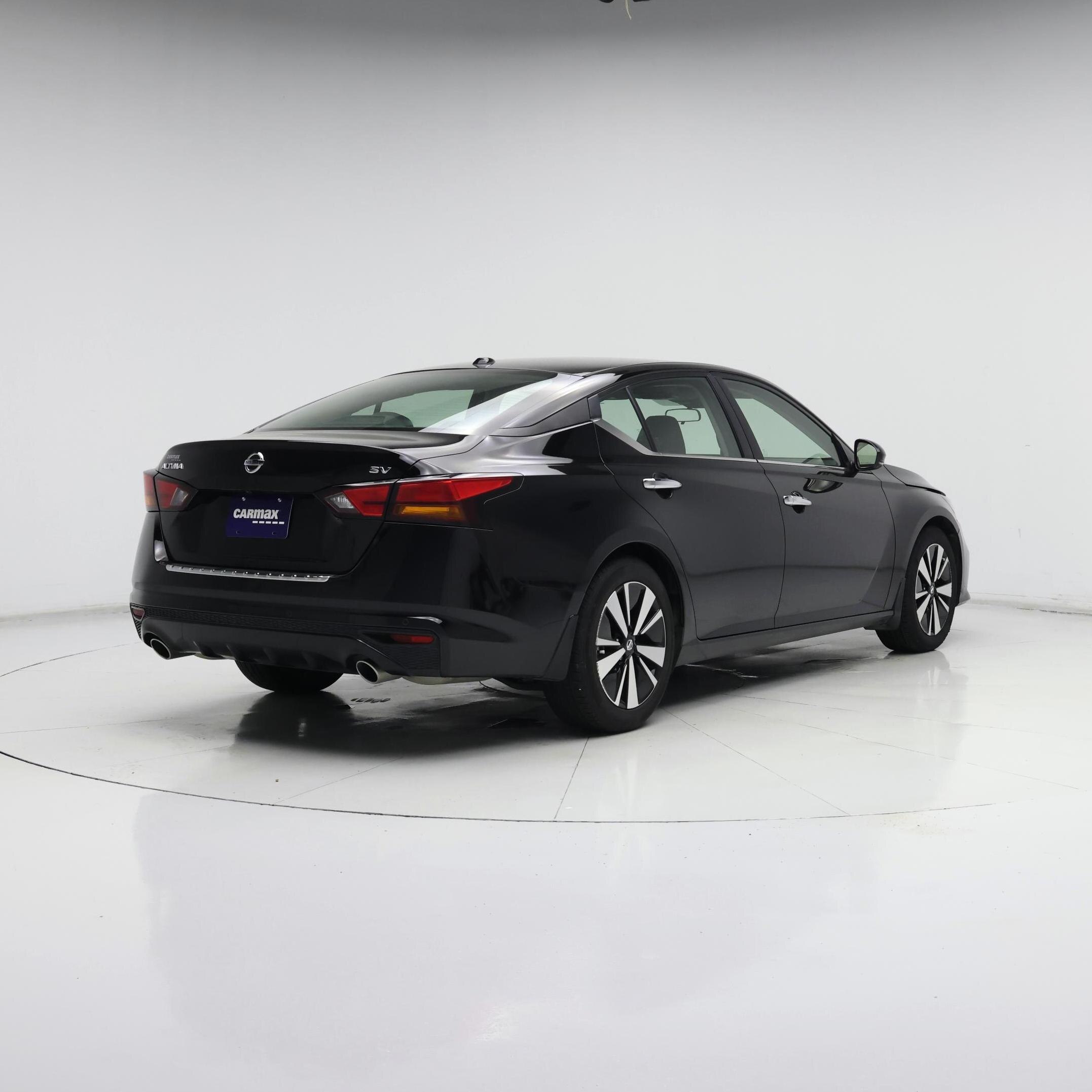 Thumbnail: 2022 Nissan Altima - 8