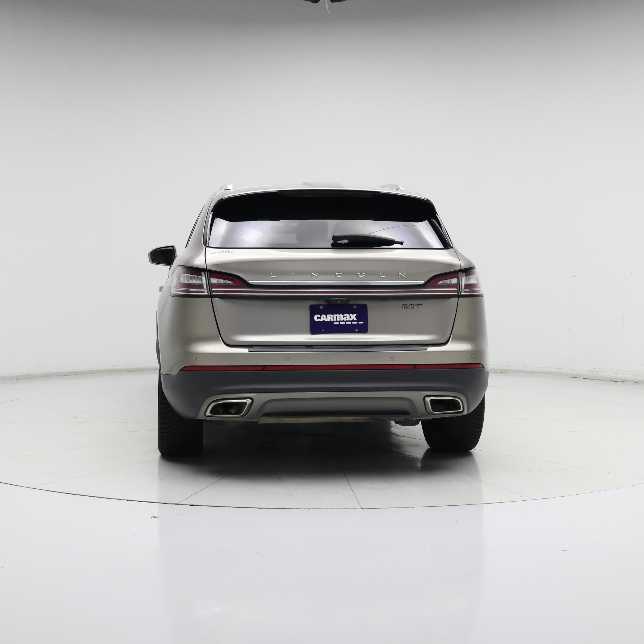 Thumbnail: 2019 Lincoln Nautilus - 6