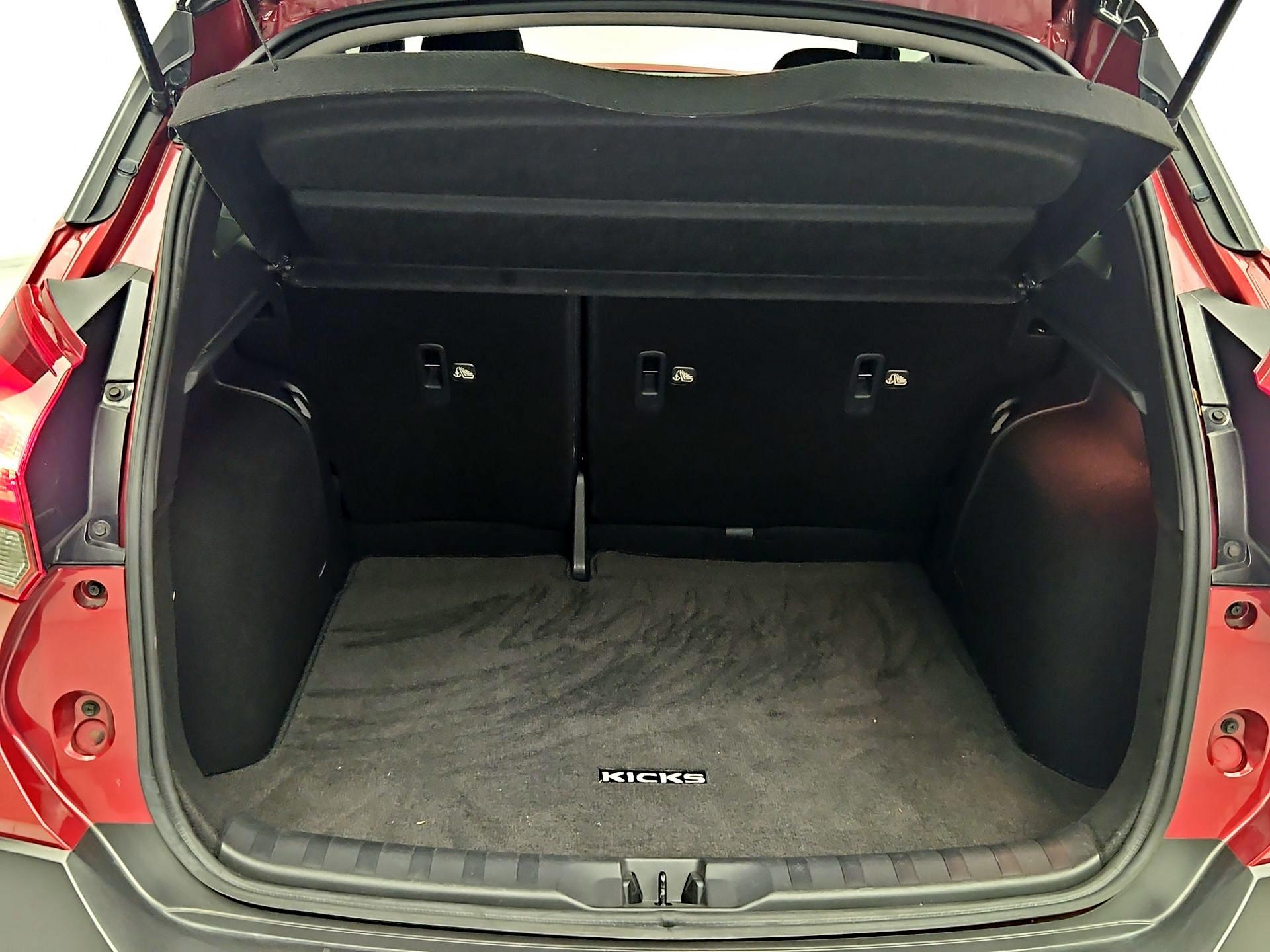 Thumbnail: 2019 Nissan Kicks - 20