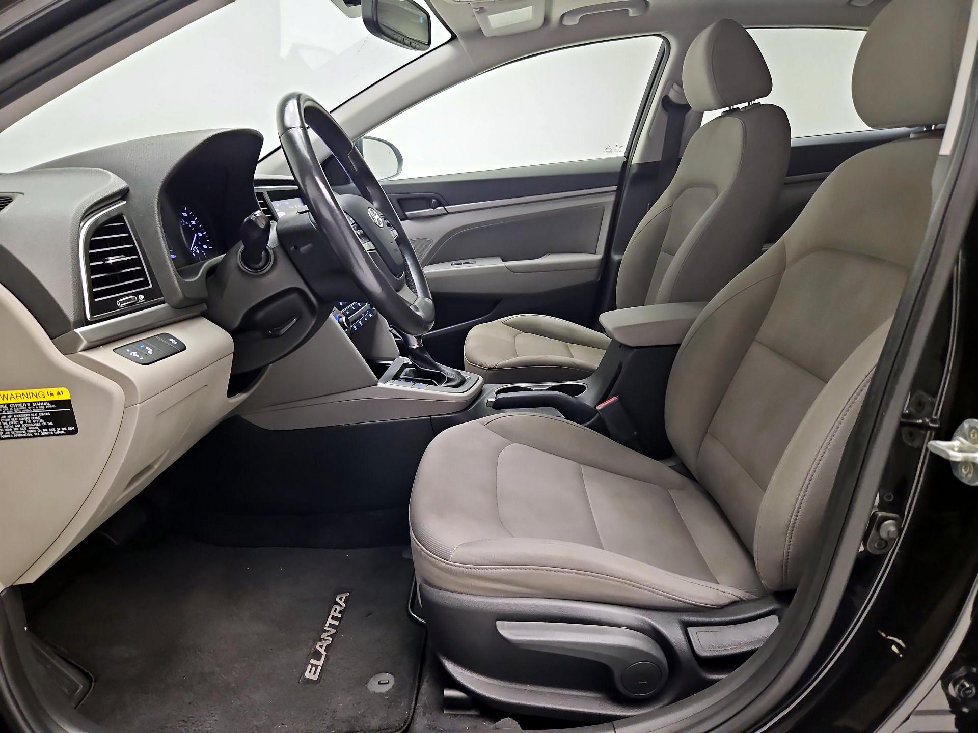 Thumbnail: 2018 Hyundai Elantra - 11