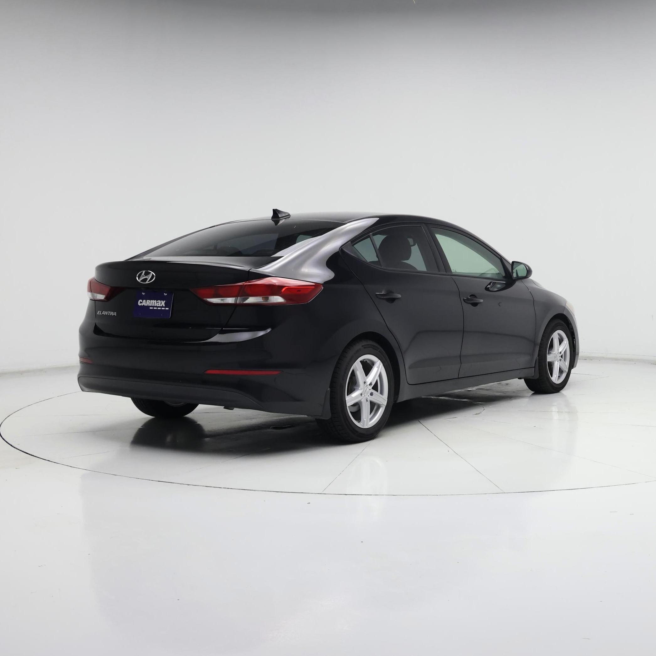 Thumbnail: 2018 Hyundai Elantra - 8
