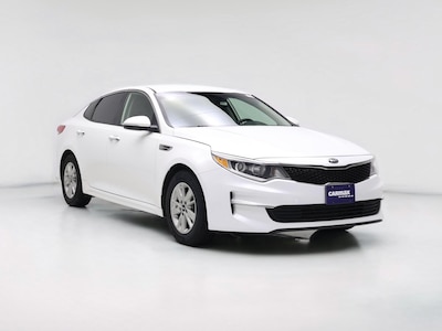 White 2016 Kia Optima LX