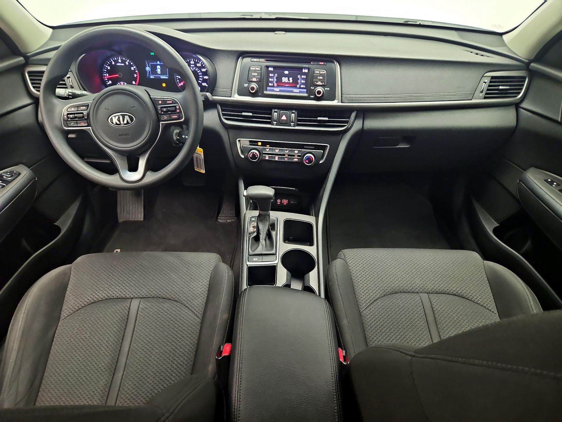 Thumbnail: 2016 Kia Optima - 9
