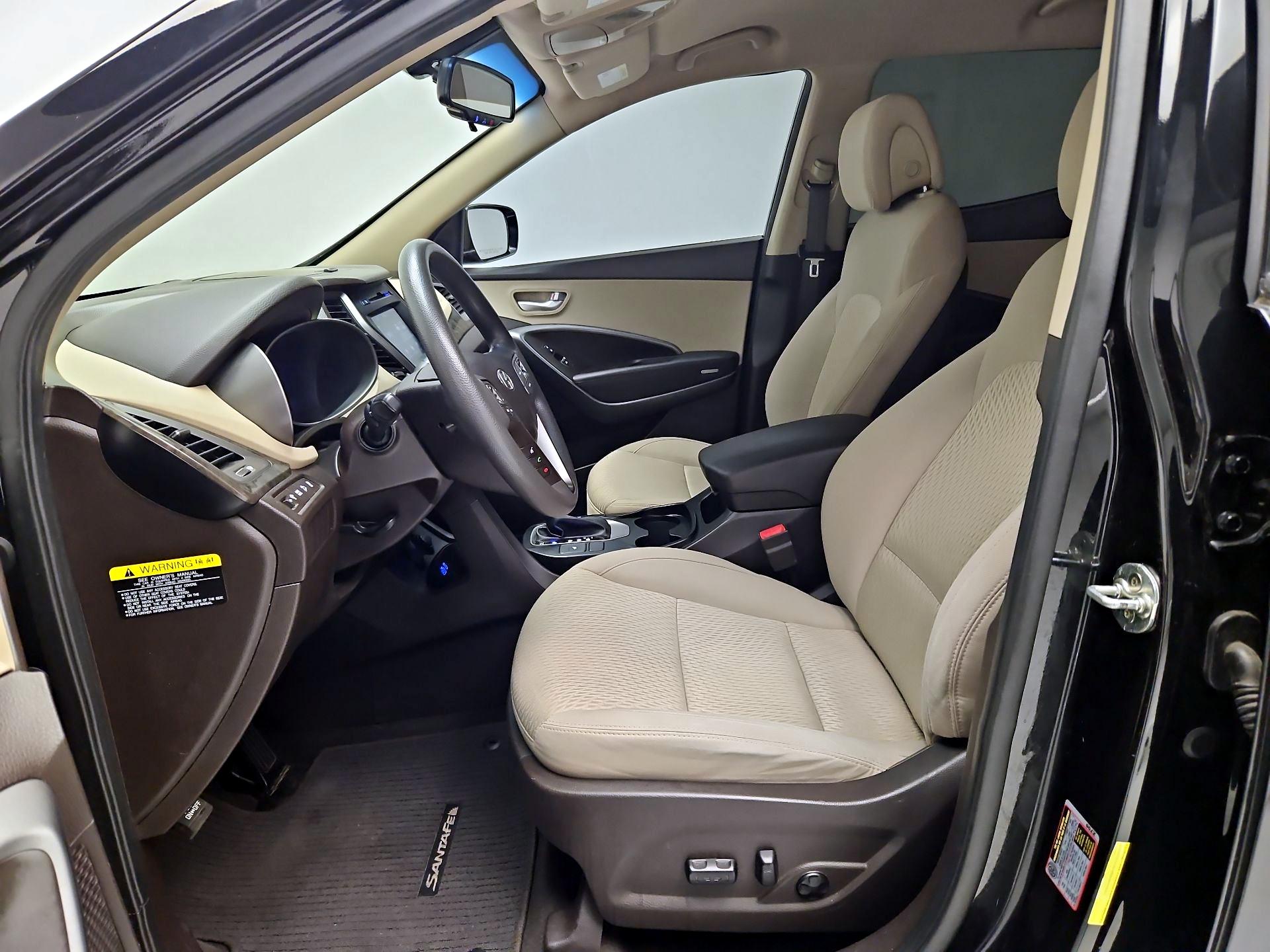Thumbnail: 2017 Hyundai Santa Fe - 11