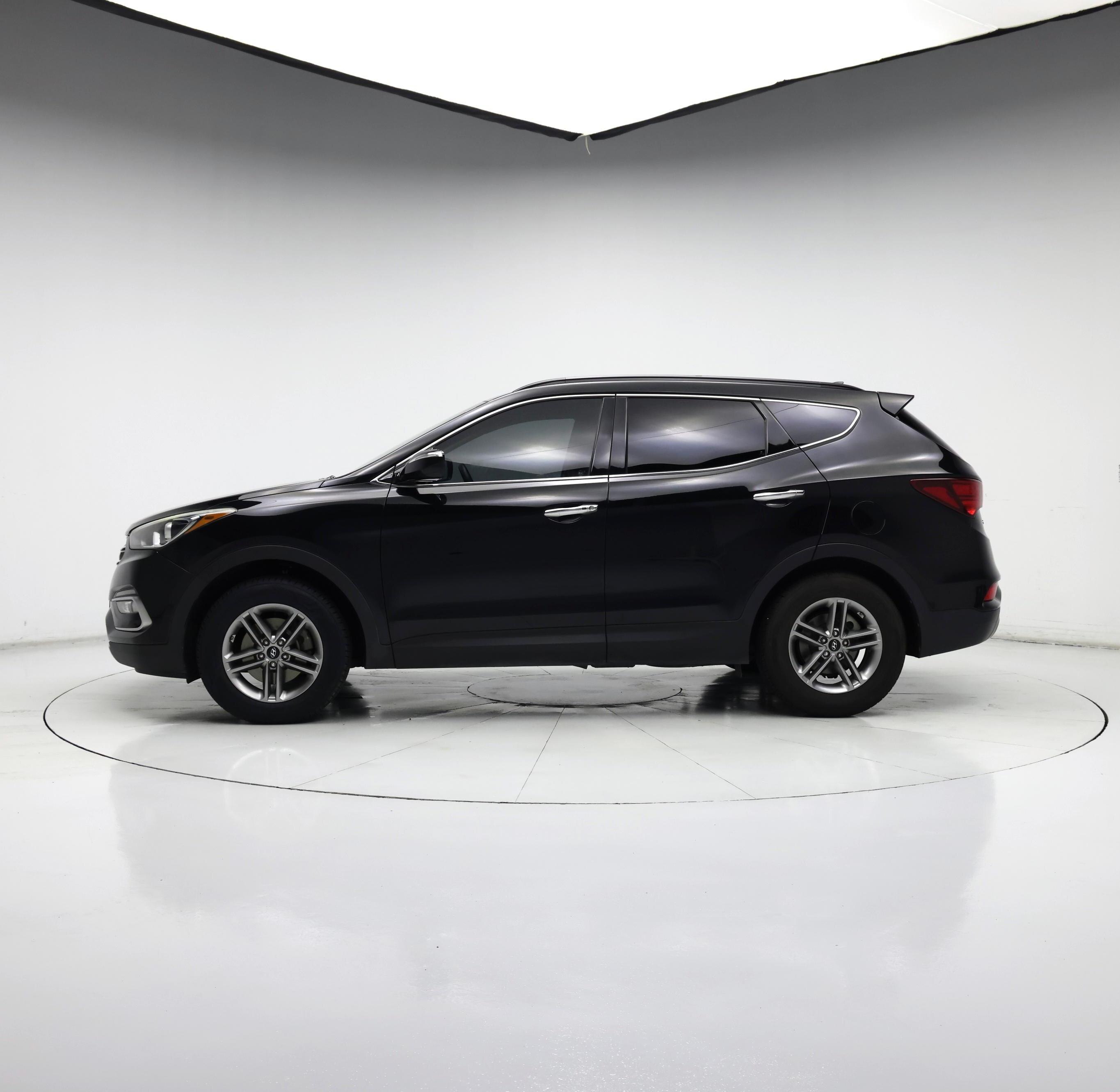 Thumbnail: 2017 Hyundai Santa Fe - 3