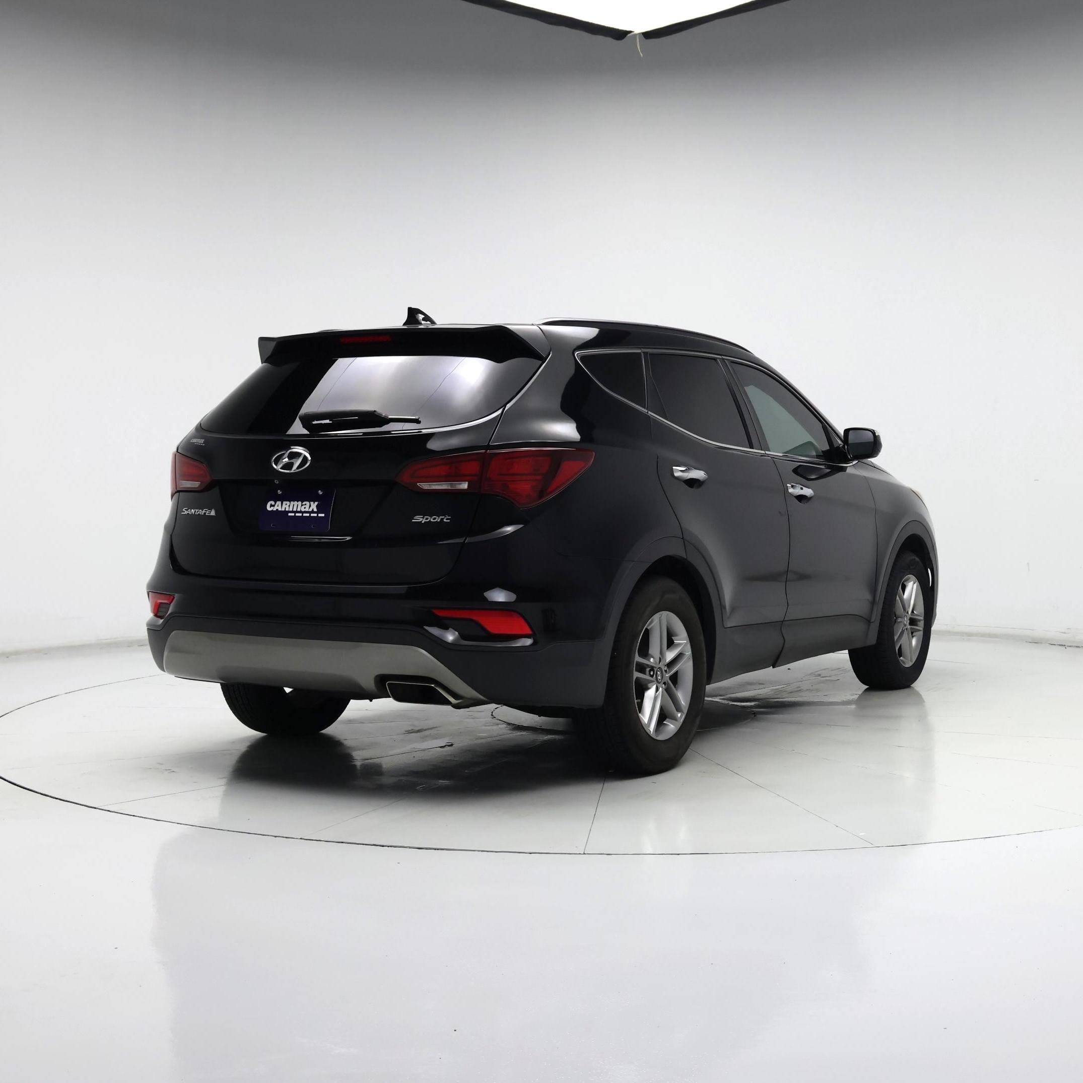 Thumbnail: 2017 Hyundai Santa Fe - 8