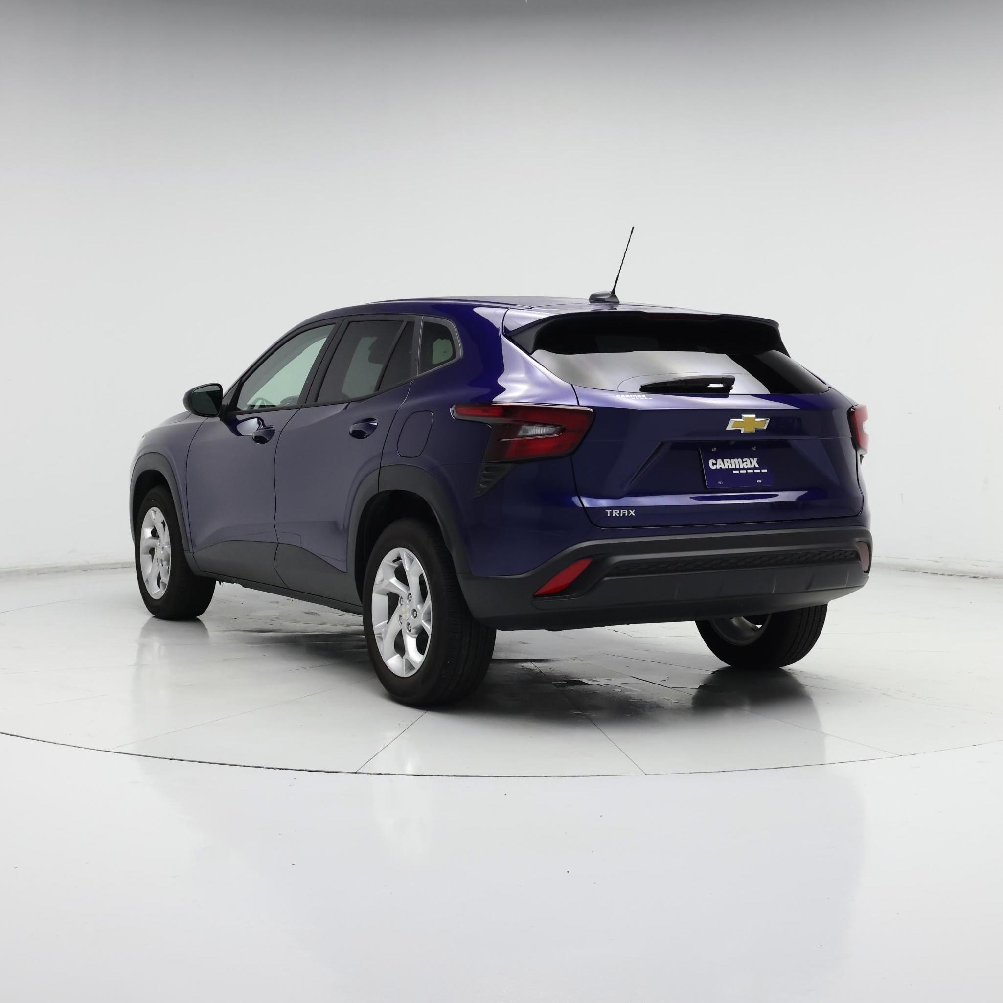 Thumbnail: 2024 Chevrolet Trax - 2