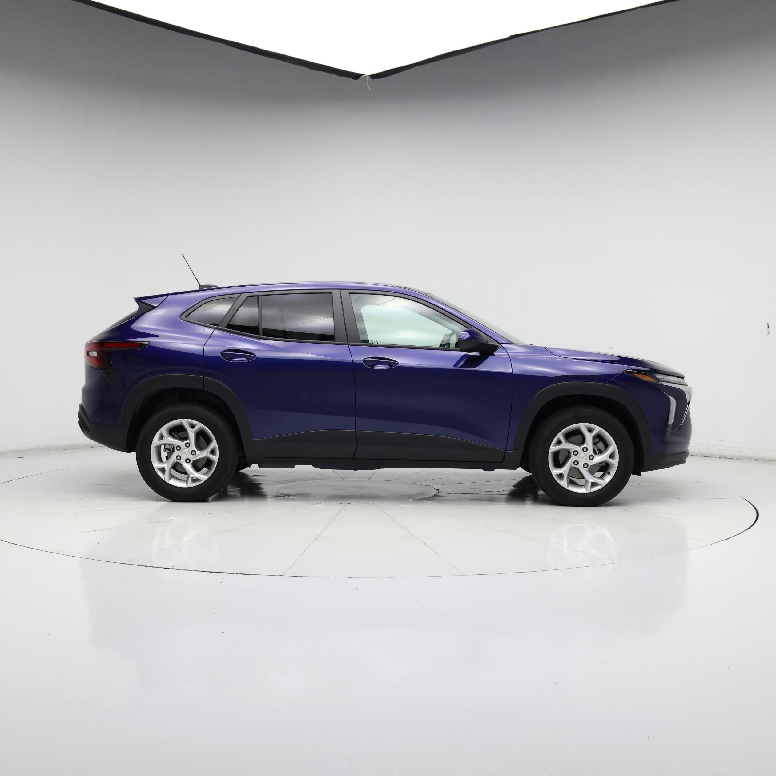 Thumbnail: 2024 Chevrolet Trax - 7