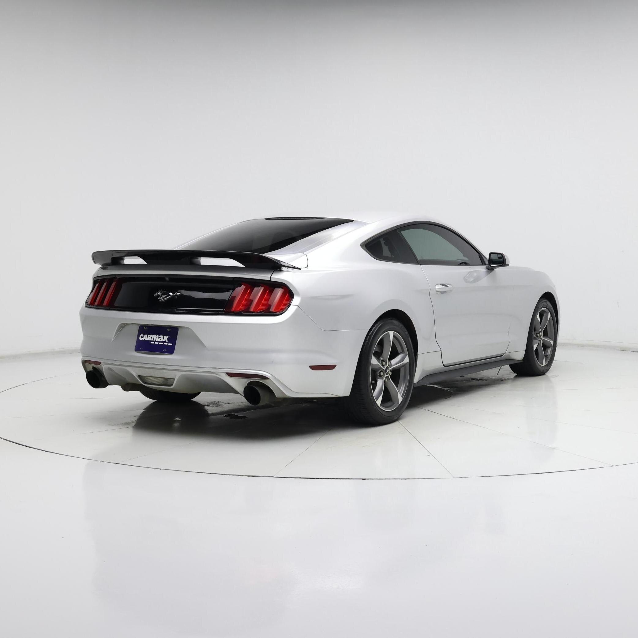 Thumbnail: 2017 Ford Mustang - 8