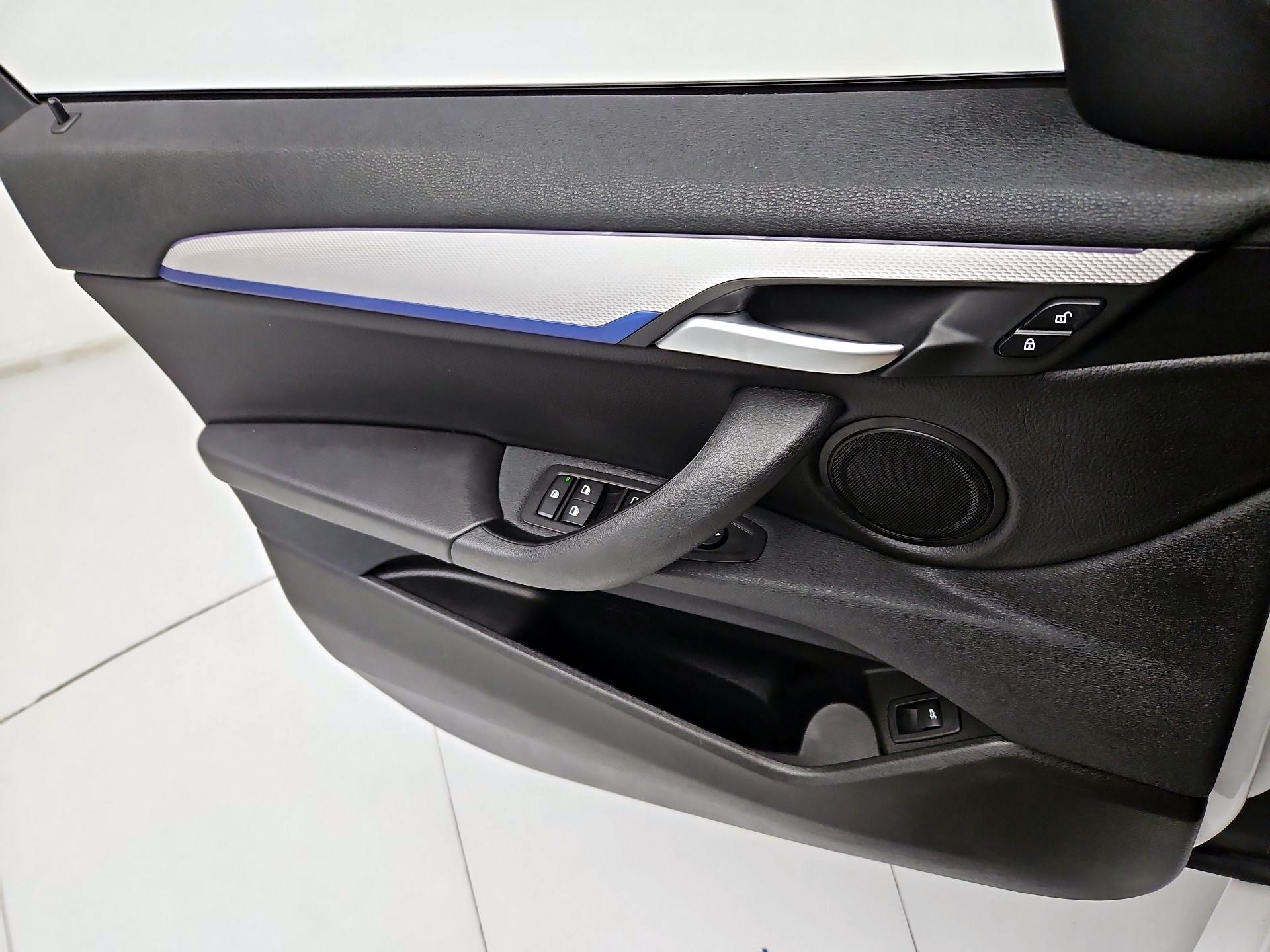 Thumbnail: 2020 BMW X2 - 12