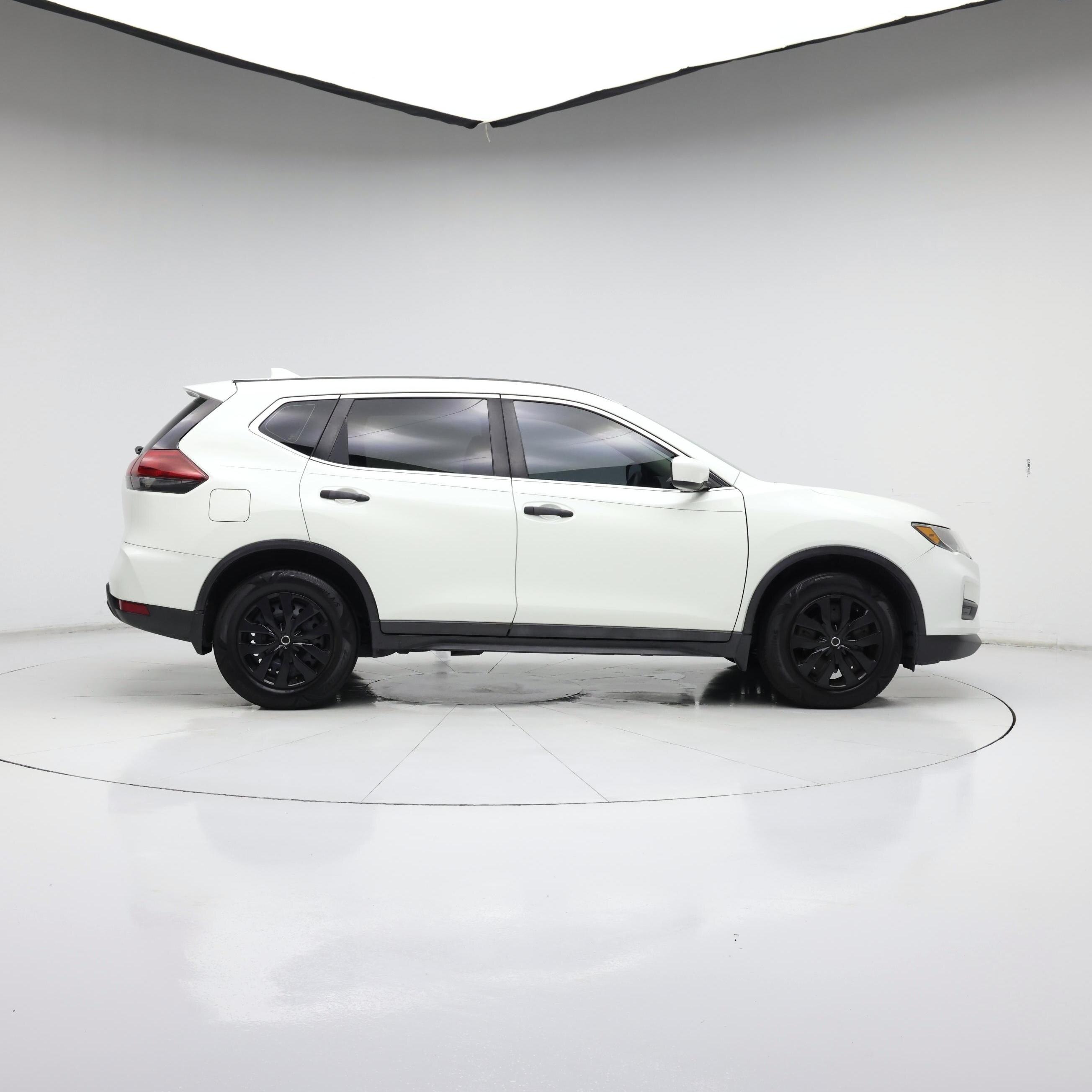 Thumbnail: 2018 Nissan Rogue - 7