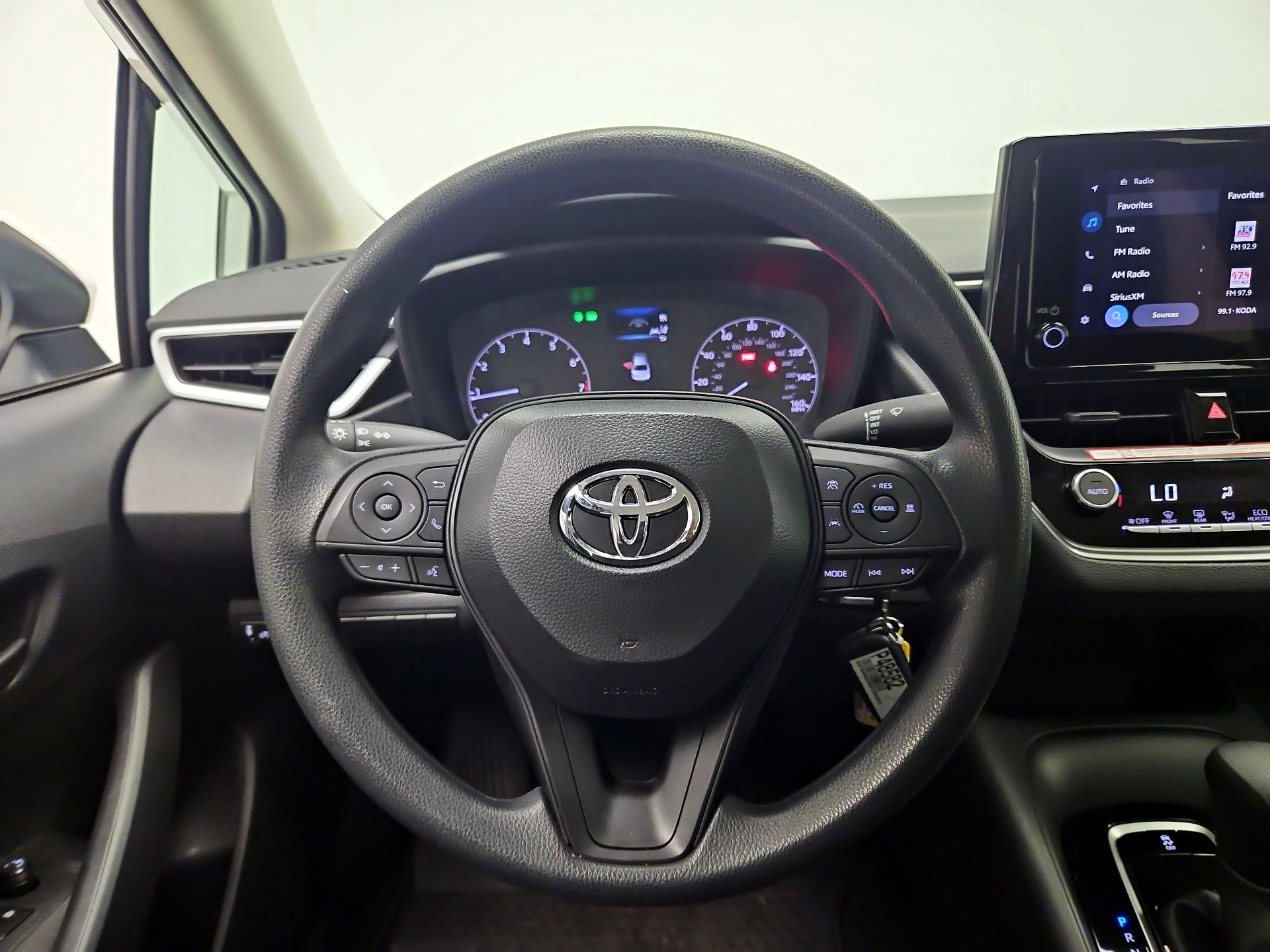 Thumbnail: 2025 Toyota Corolla - 10