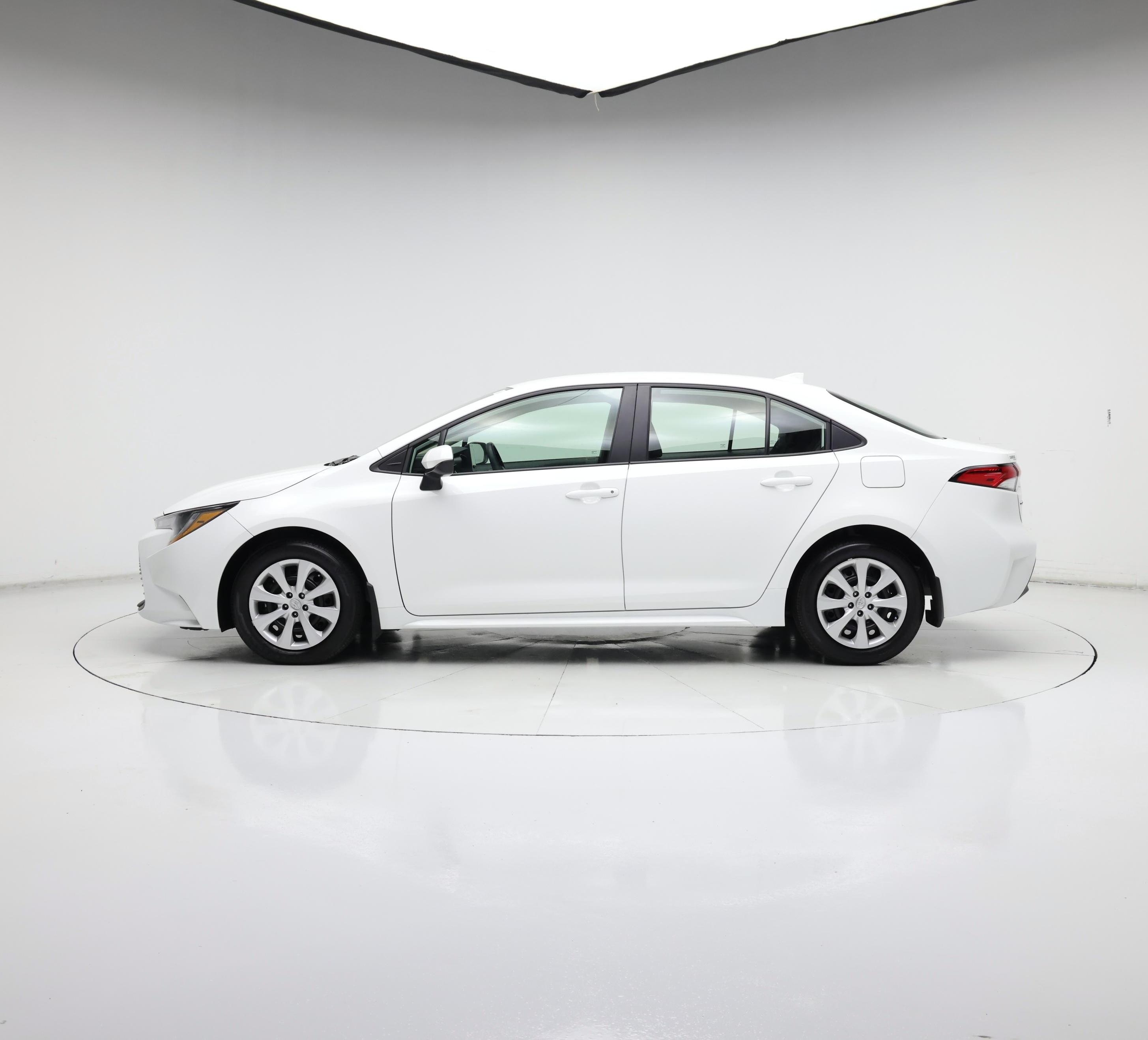 Thumbnail: 2025 Toyota Corolla - 3