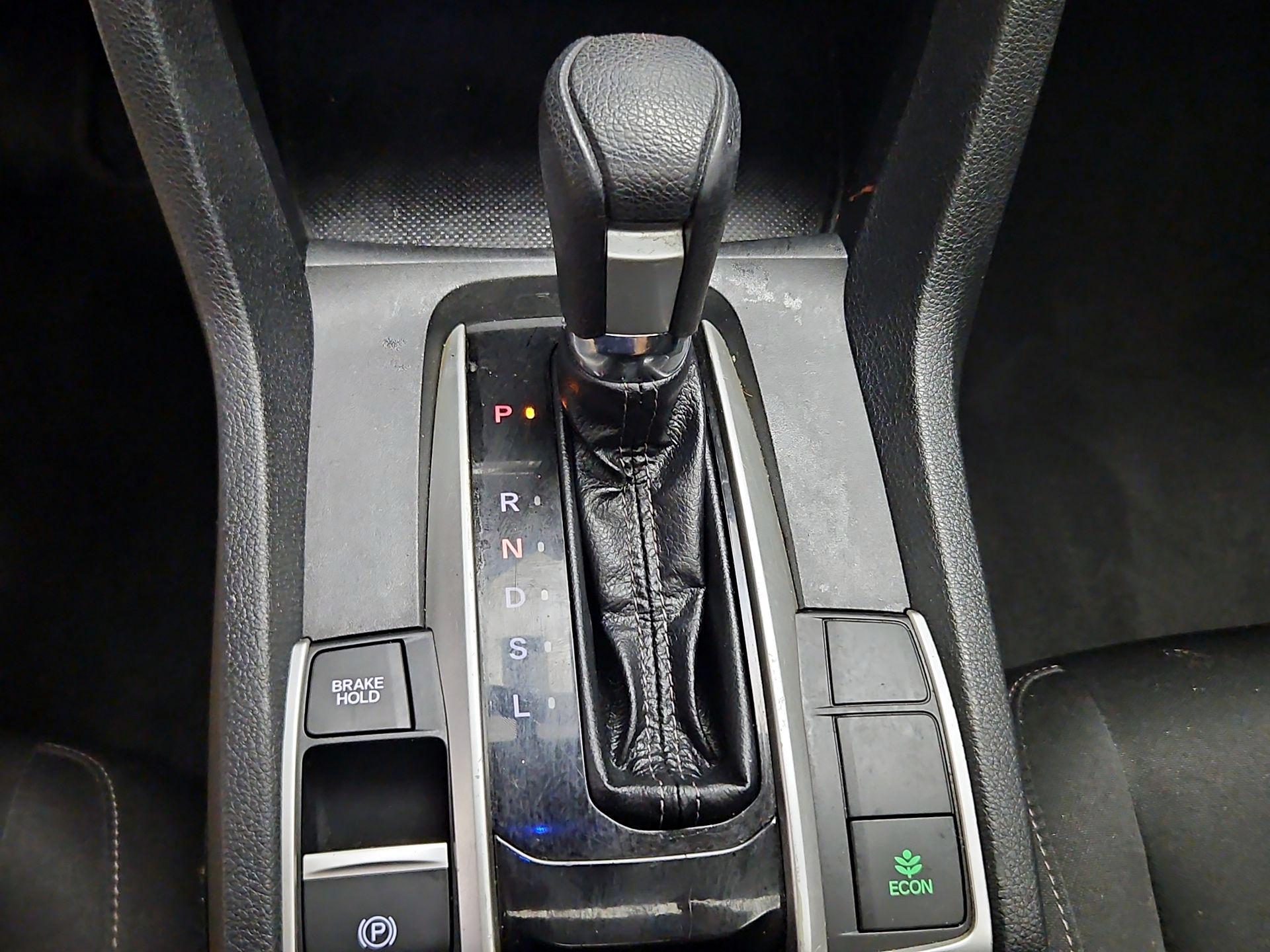 Thumbnail: 2018 Honda Civic - 17