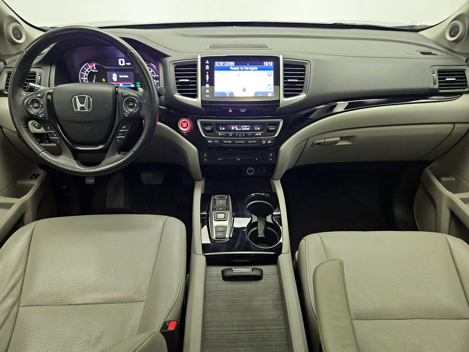 Thumbnail: 2018 Honda Pilot - 9