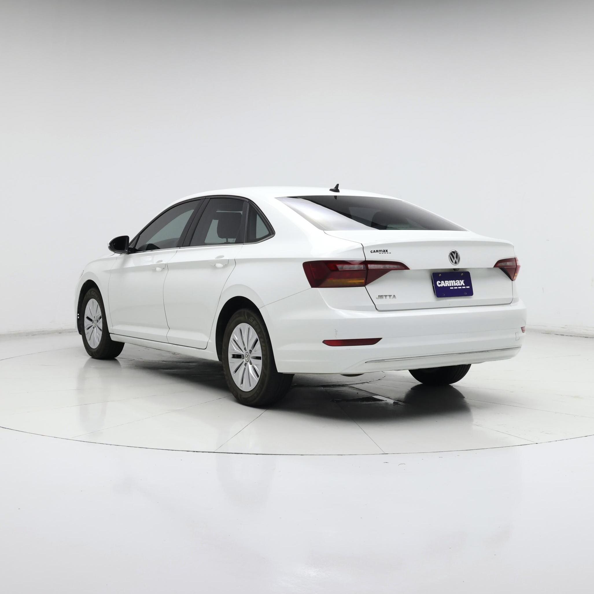 Thumbnail: 2019 Volkswagen Jetta - 2