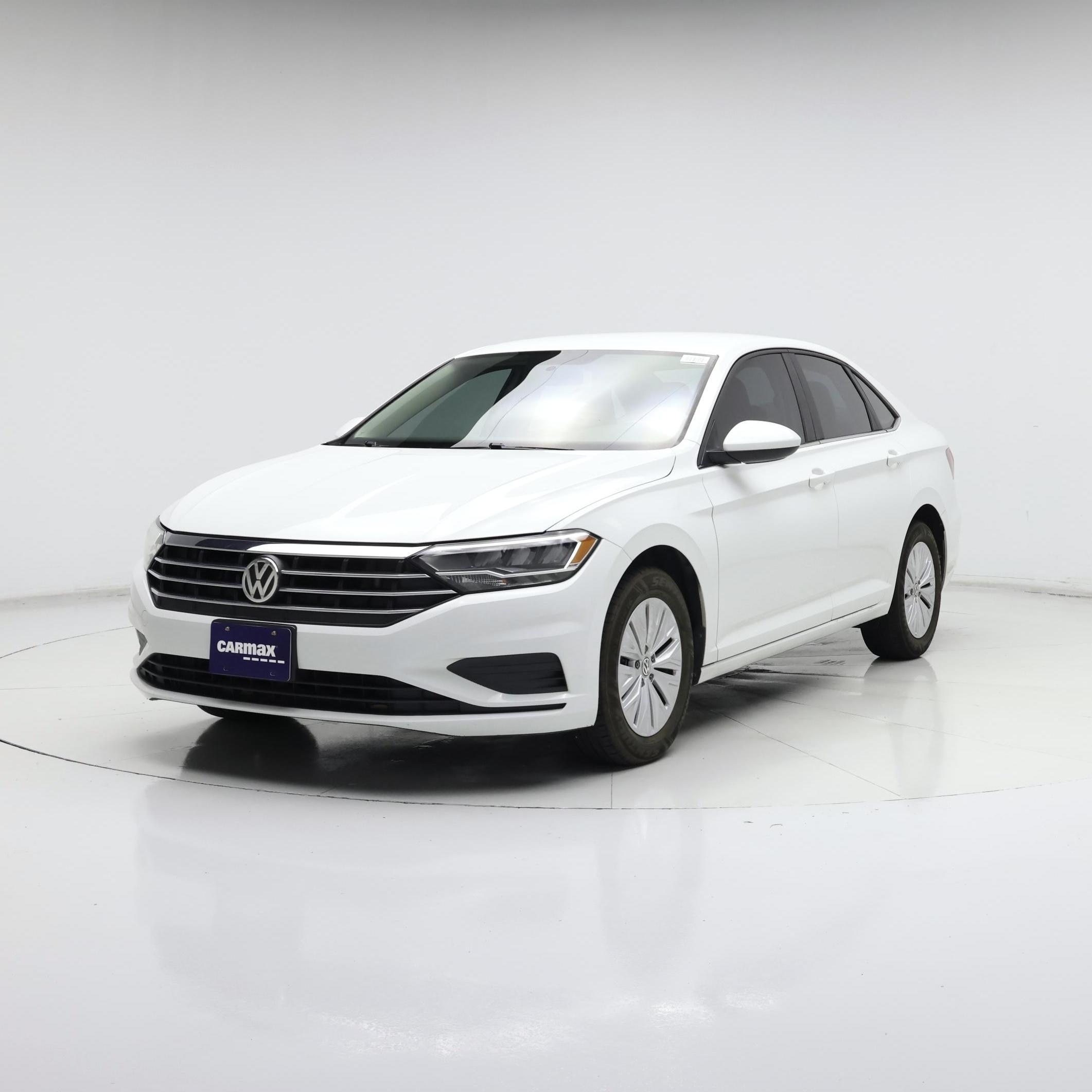 Thumbnail: 2019 Volkswagen Jetta - 4