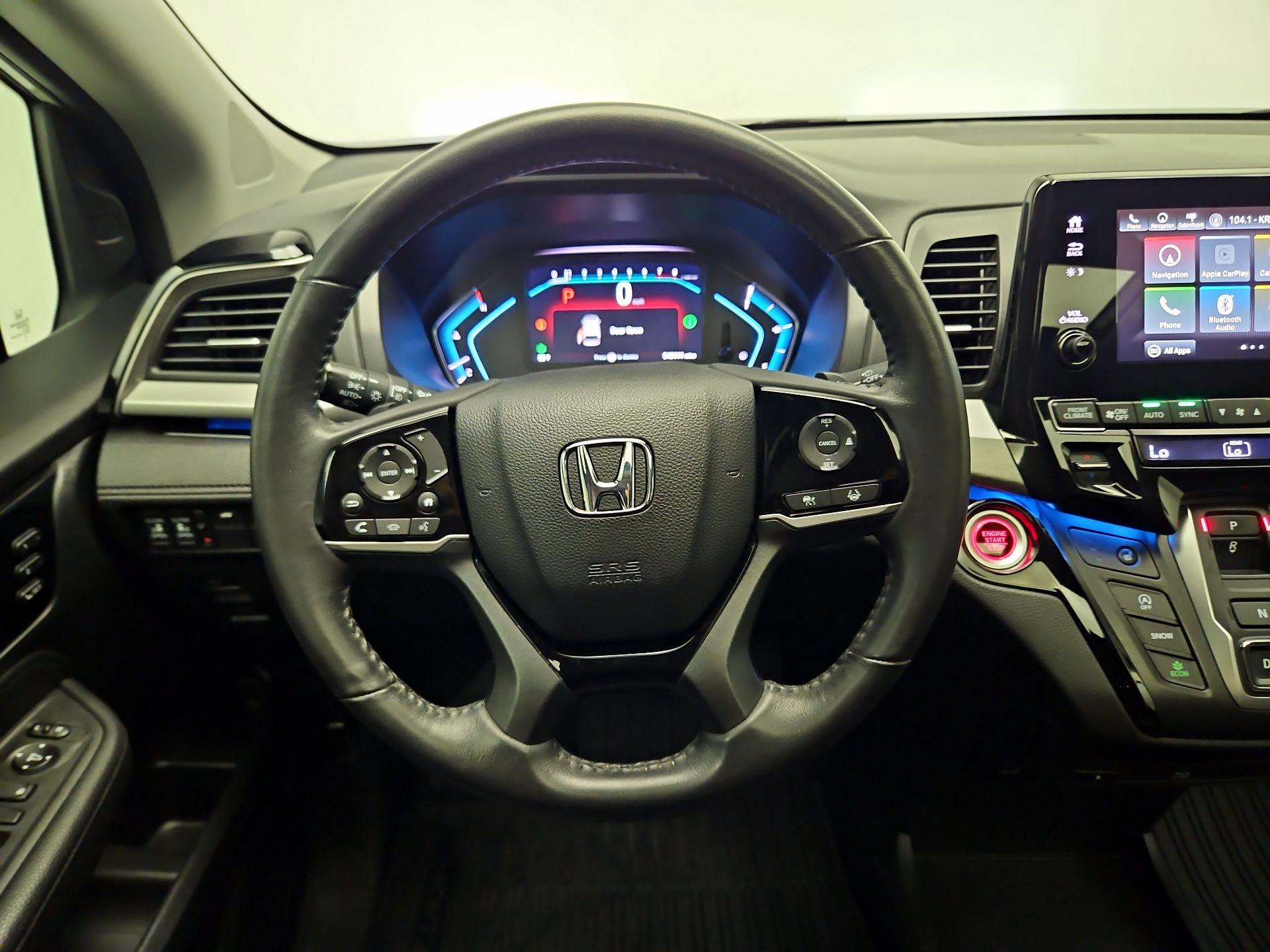 Thumbnail: 2023 Honda Odyssey - 10