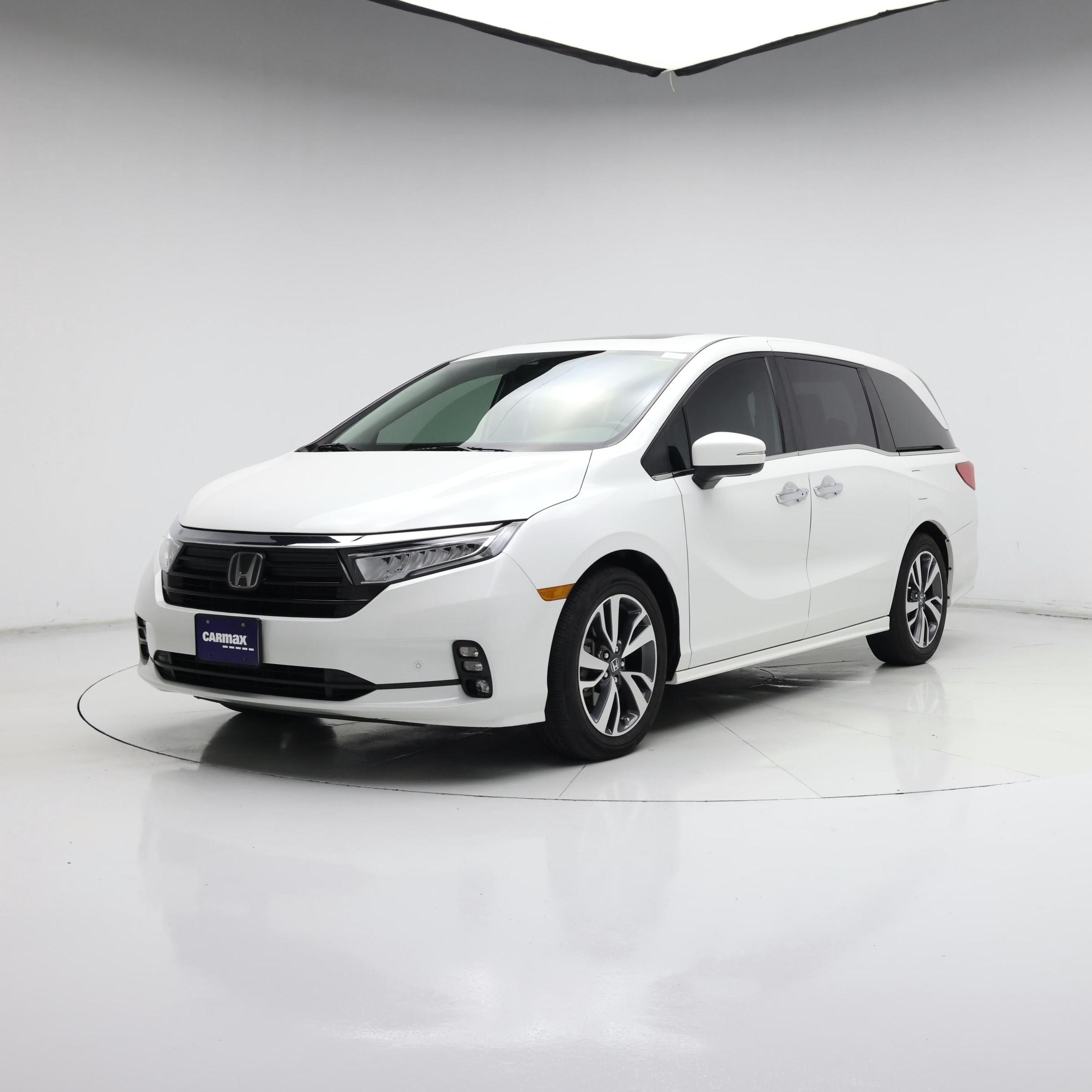 Thumbnail: 2023 Honda Odyssey - 4