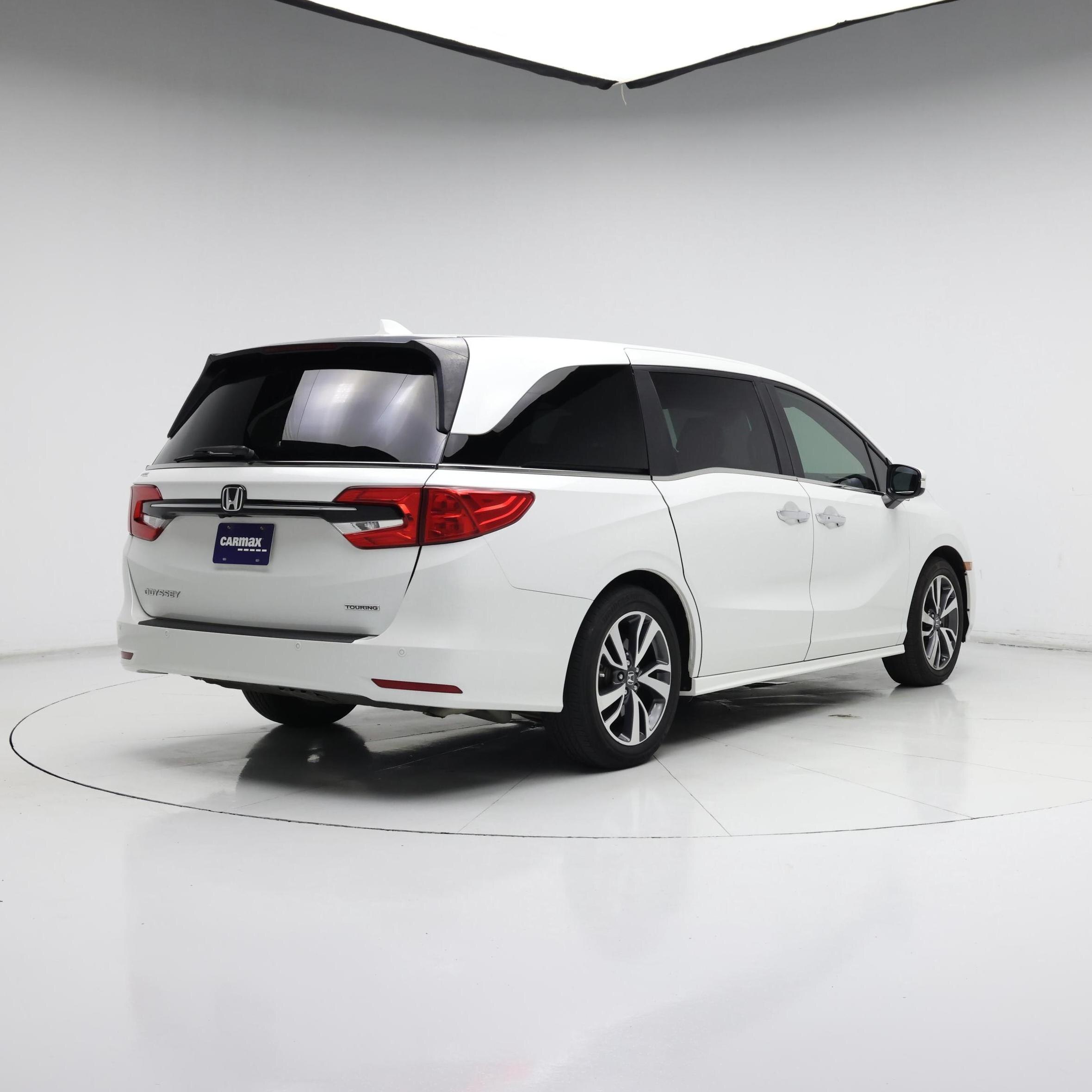 Thumbnail: 2023 Honda Odyssey - 8