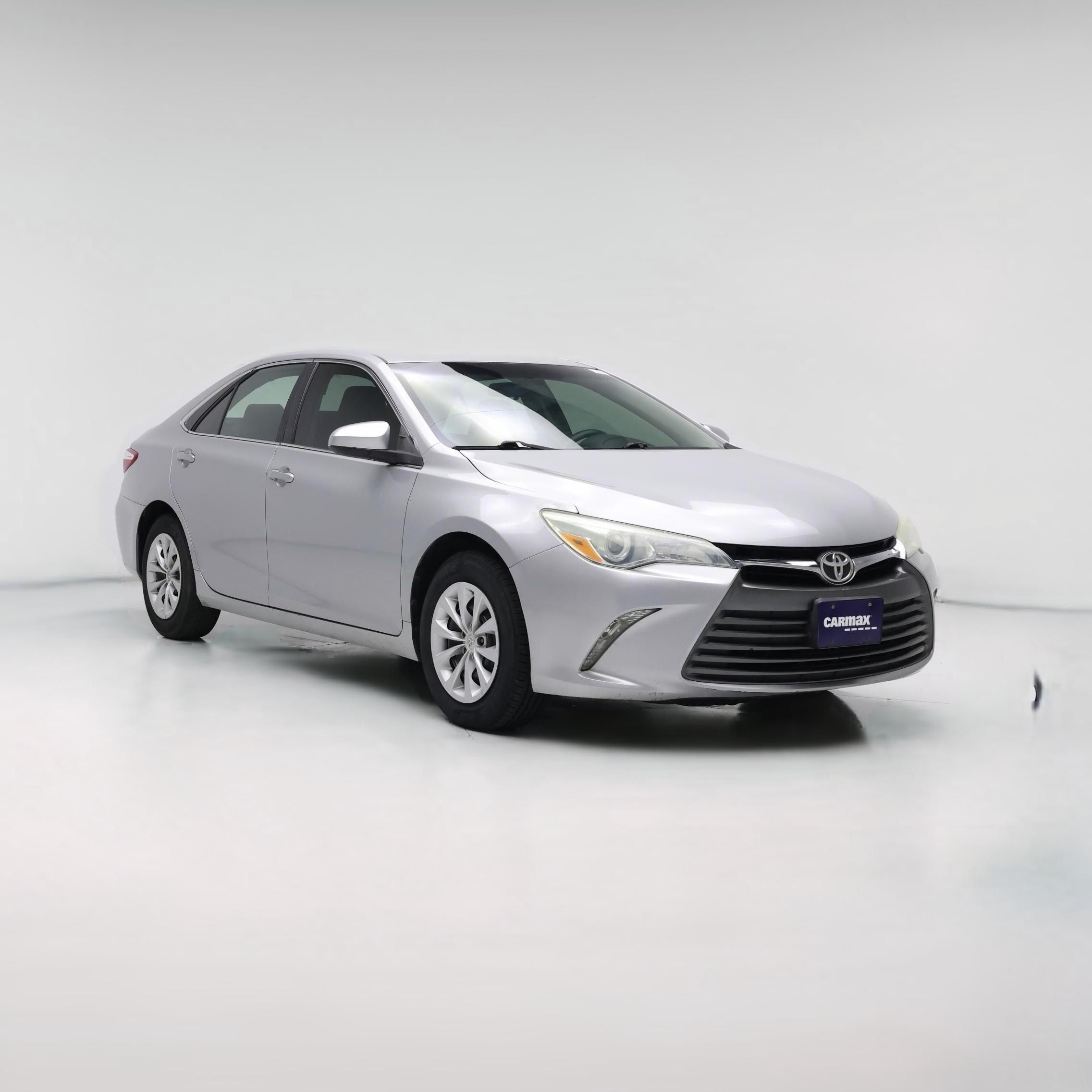 Thumbnail: 2016 Toyota Camry - 1