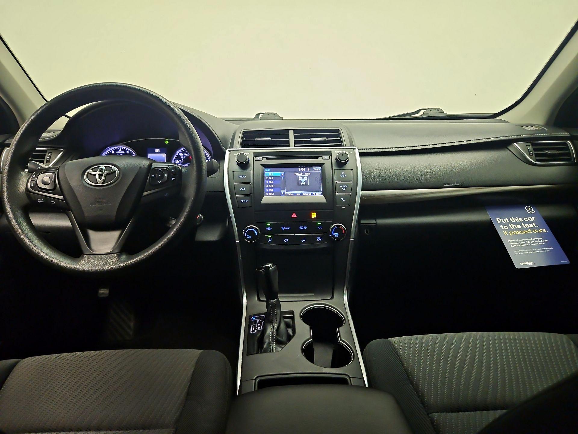 Thumbnail: 2016 Toyota Camry - 9