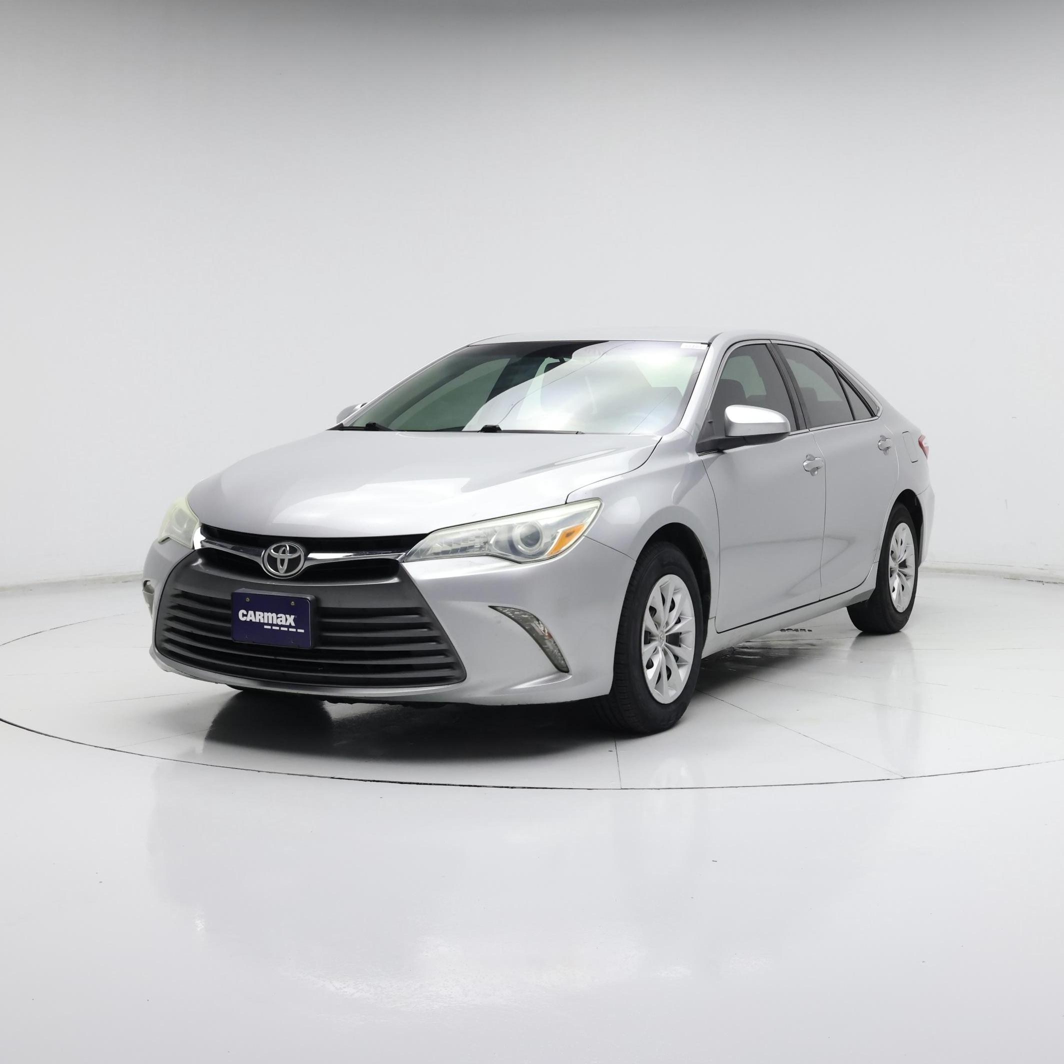 Thumbnail: 2016 Toyota Camry - 4