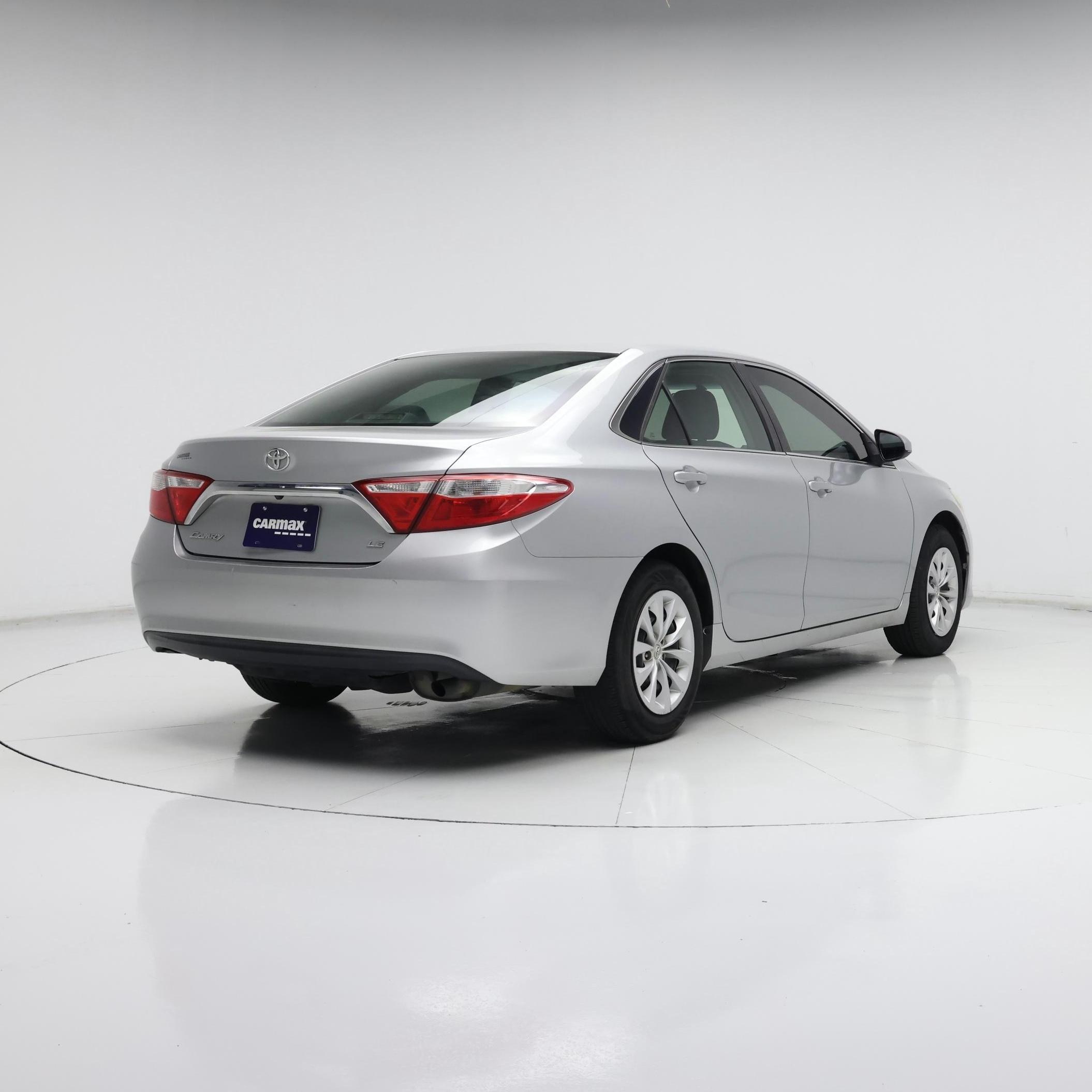 Thumbnail: 2016 Toyota Camry - 8