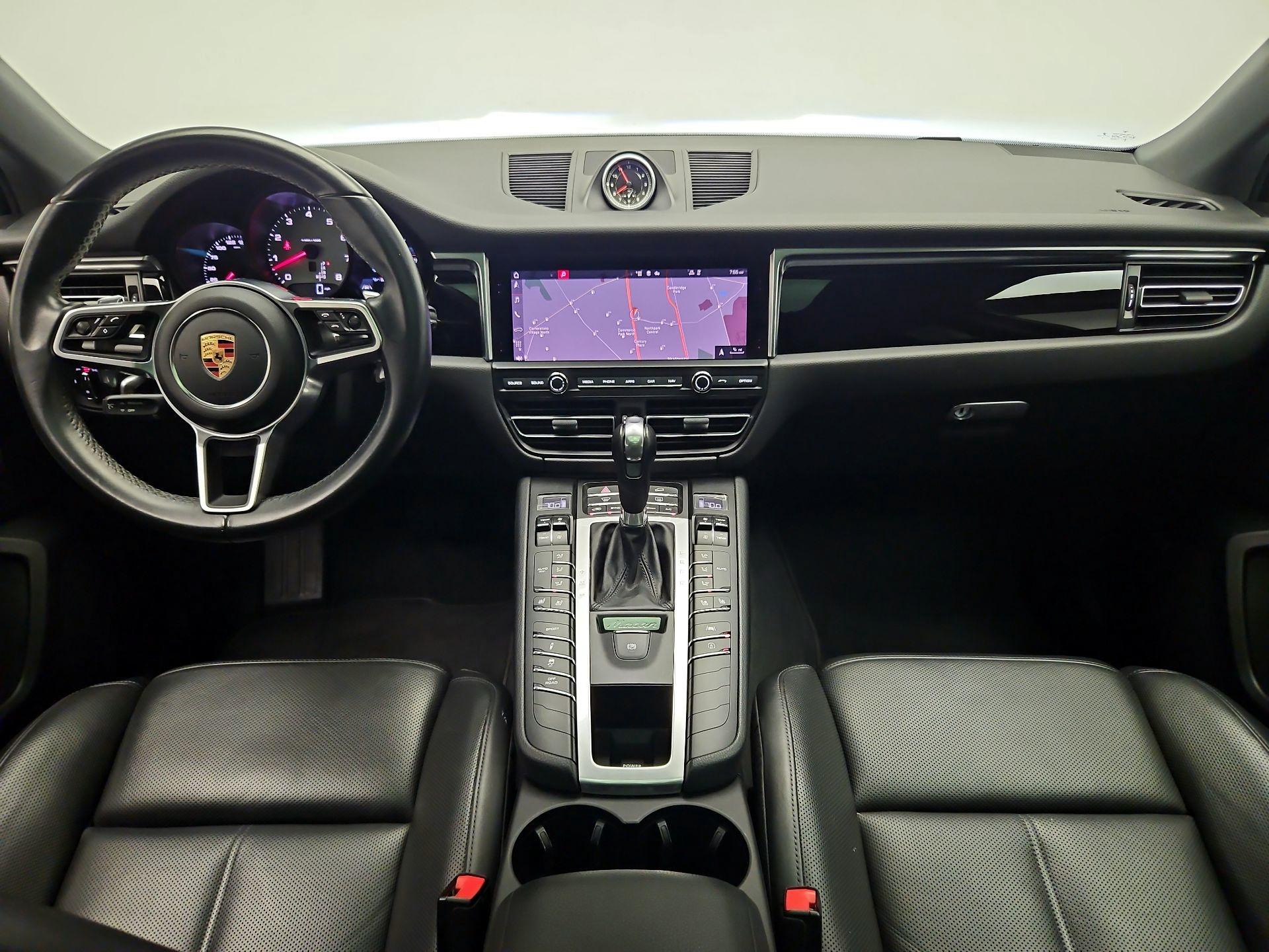 Thumbnail: 2020 Porsche Macan - 9