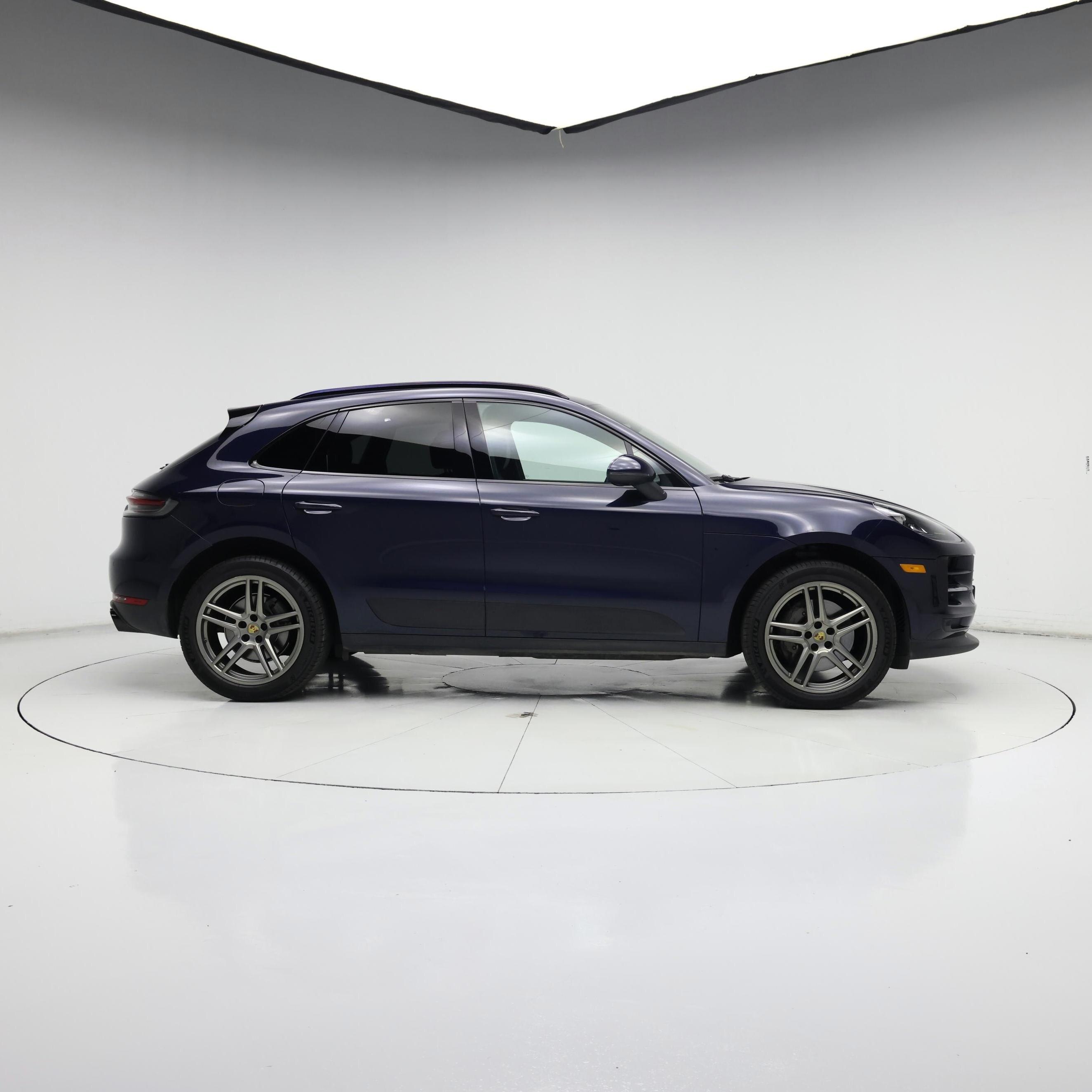 Thumbnail: 2020 Porsche Macan - 7