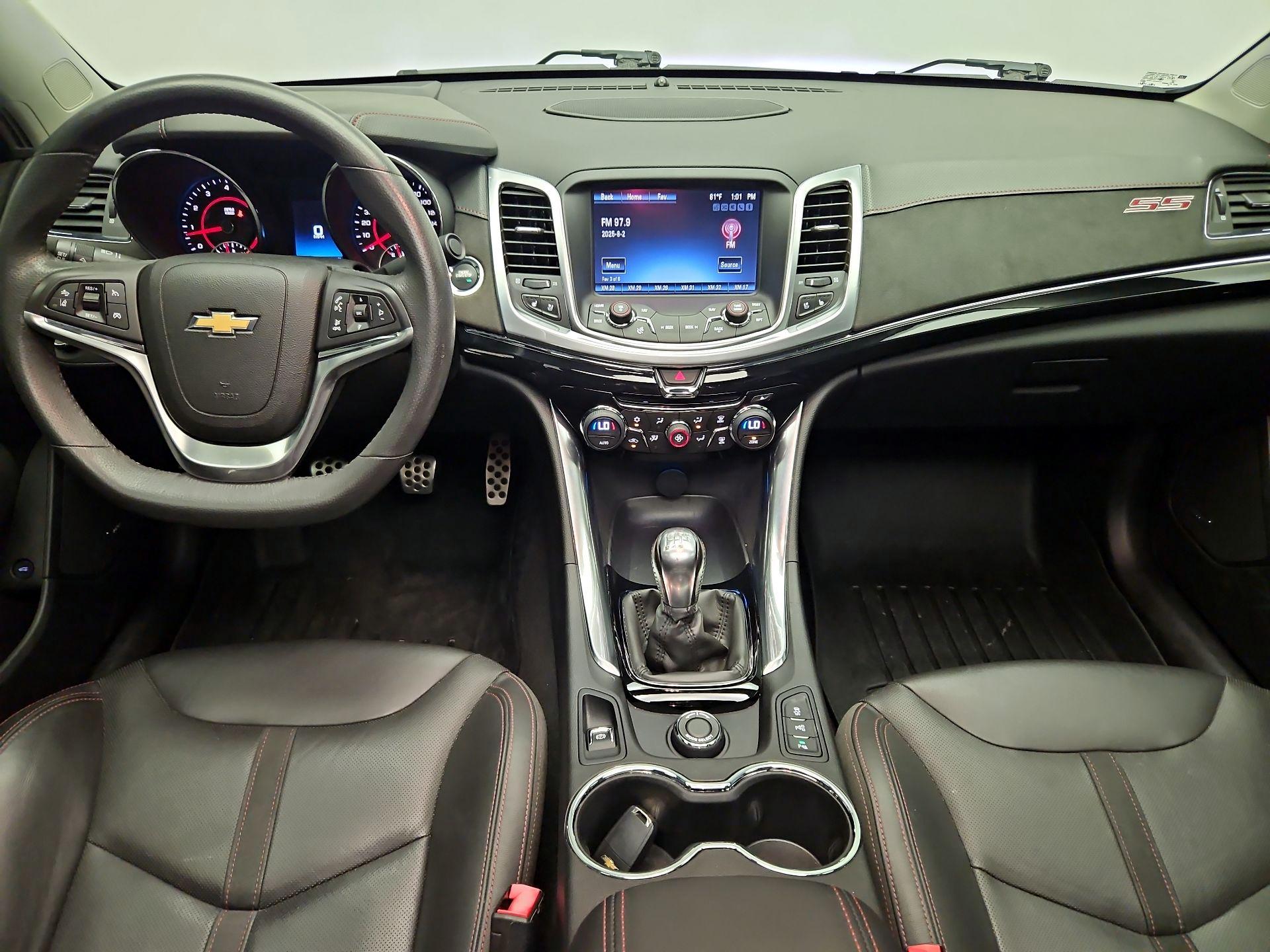 Thumbnail: 2015 Chevrolet  - 9