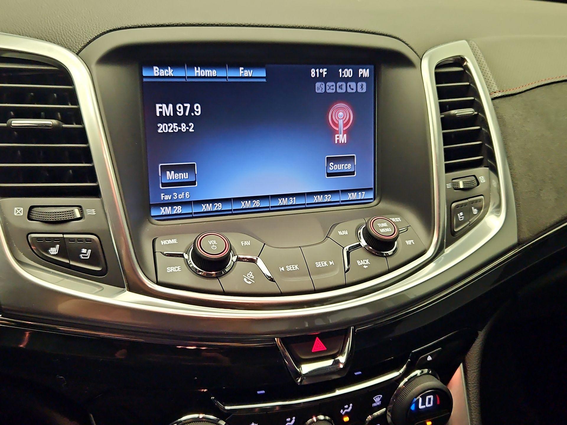 Thumbnail: 2015 Chevrolet  - 15
