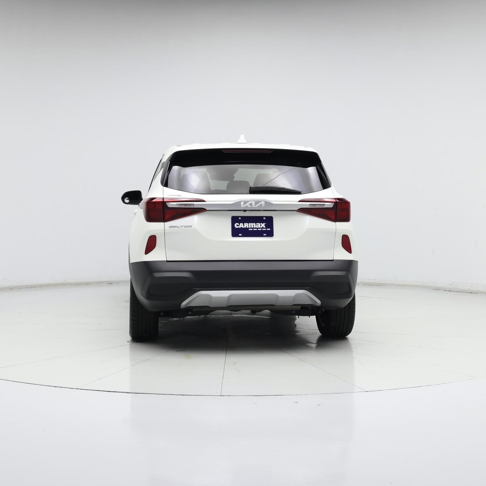 Thumbnail: 2023 Kia Seltos - 6