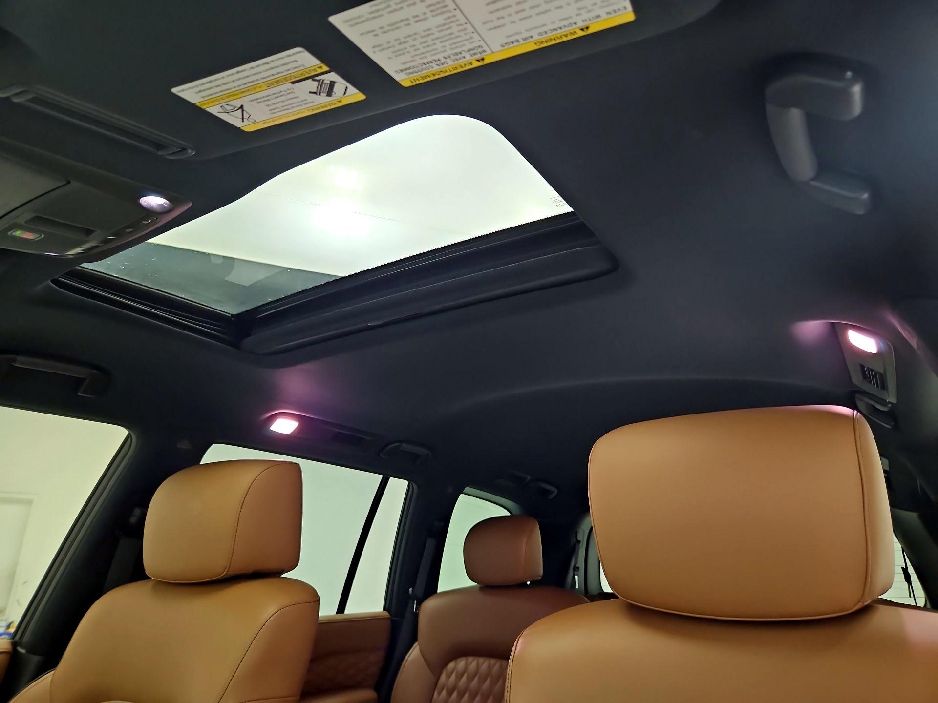 Thumbnail: 2022 INFINITI QX80 - 20