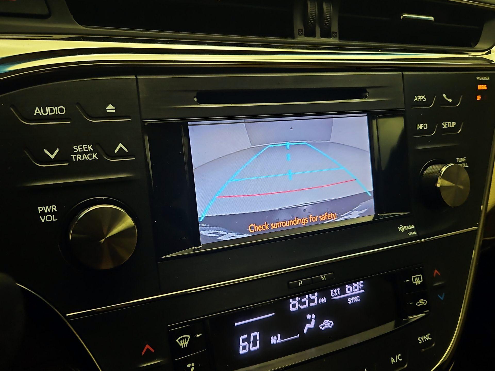 Thumbnail: 2014 Toyota Avalon - 14