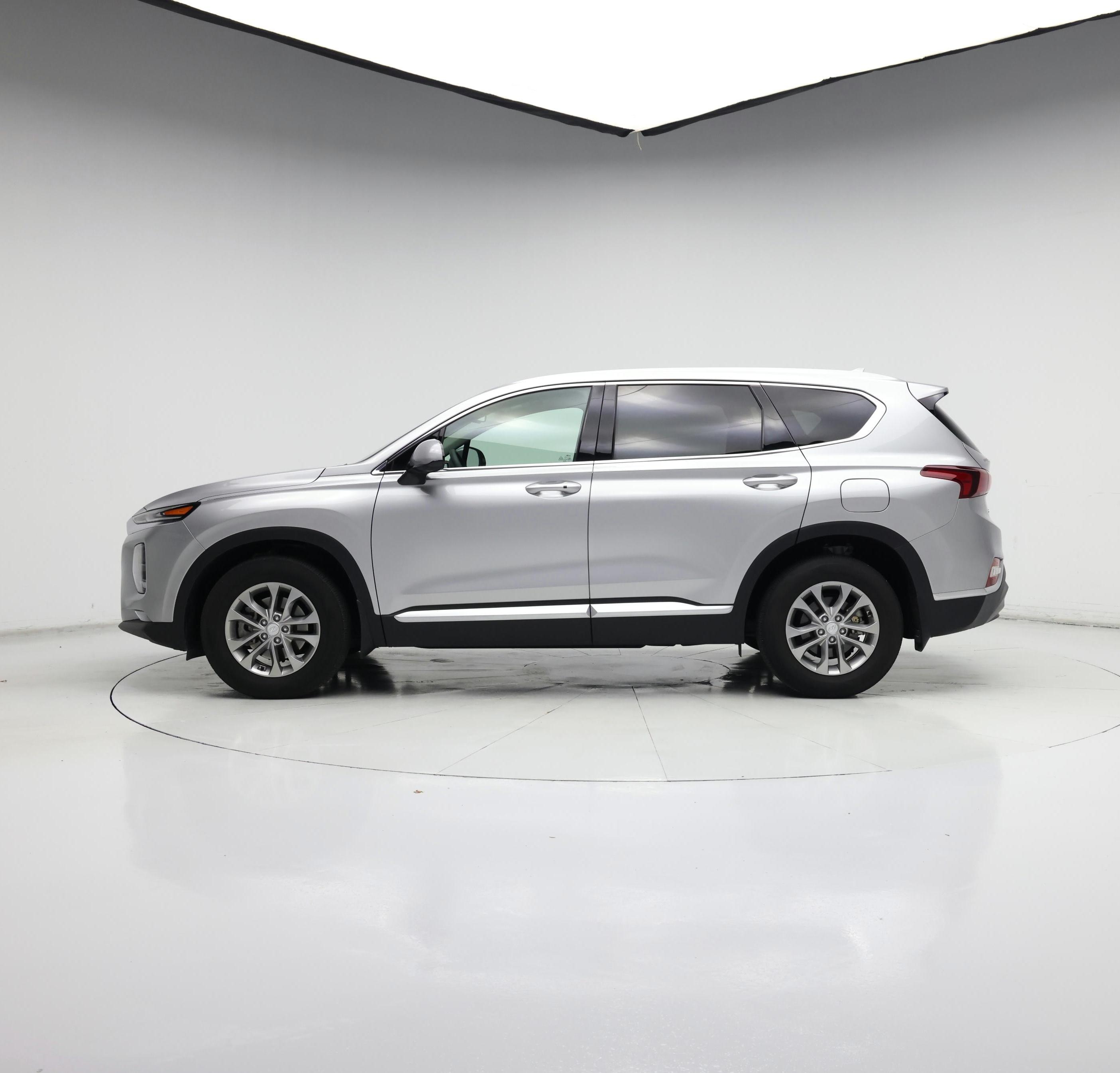 Thumbnail: 2020 Hyundai Santa Fe - 3